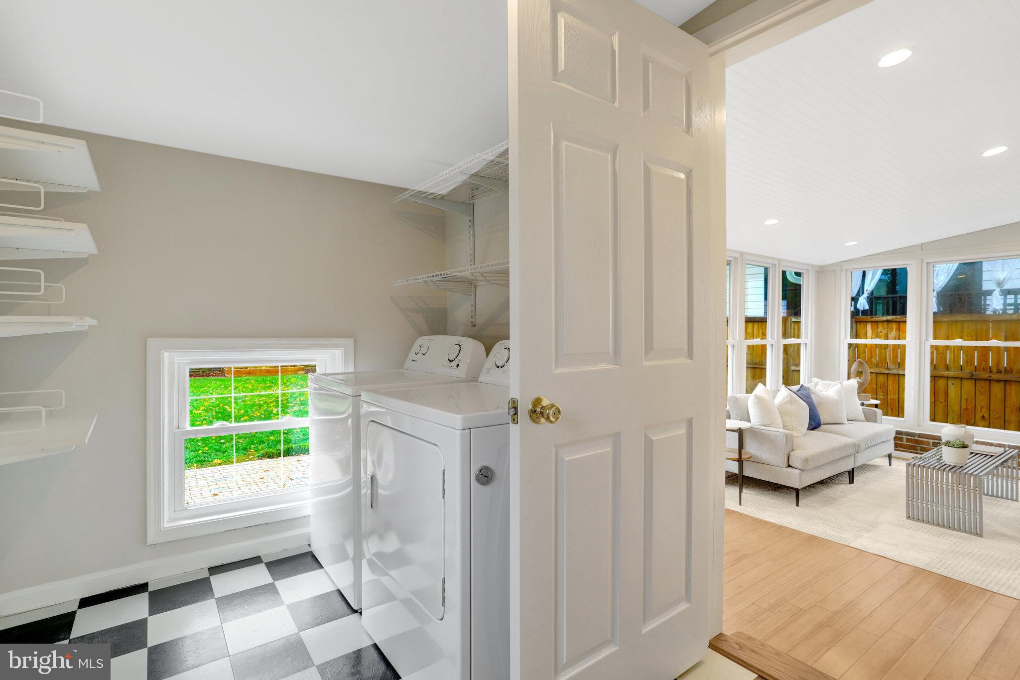 NEW ALEXANDRIA - Residential