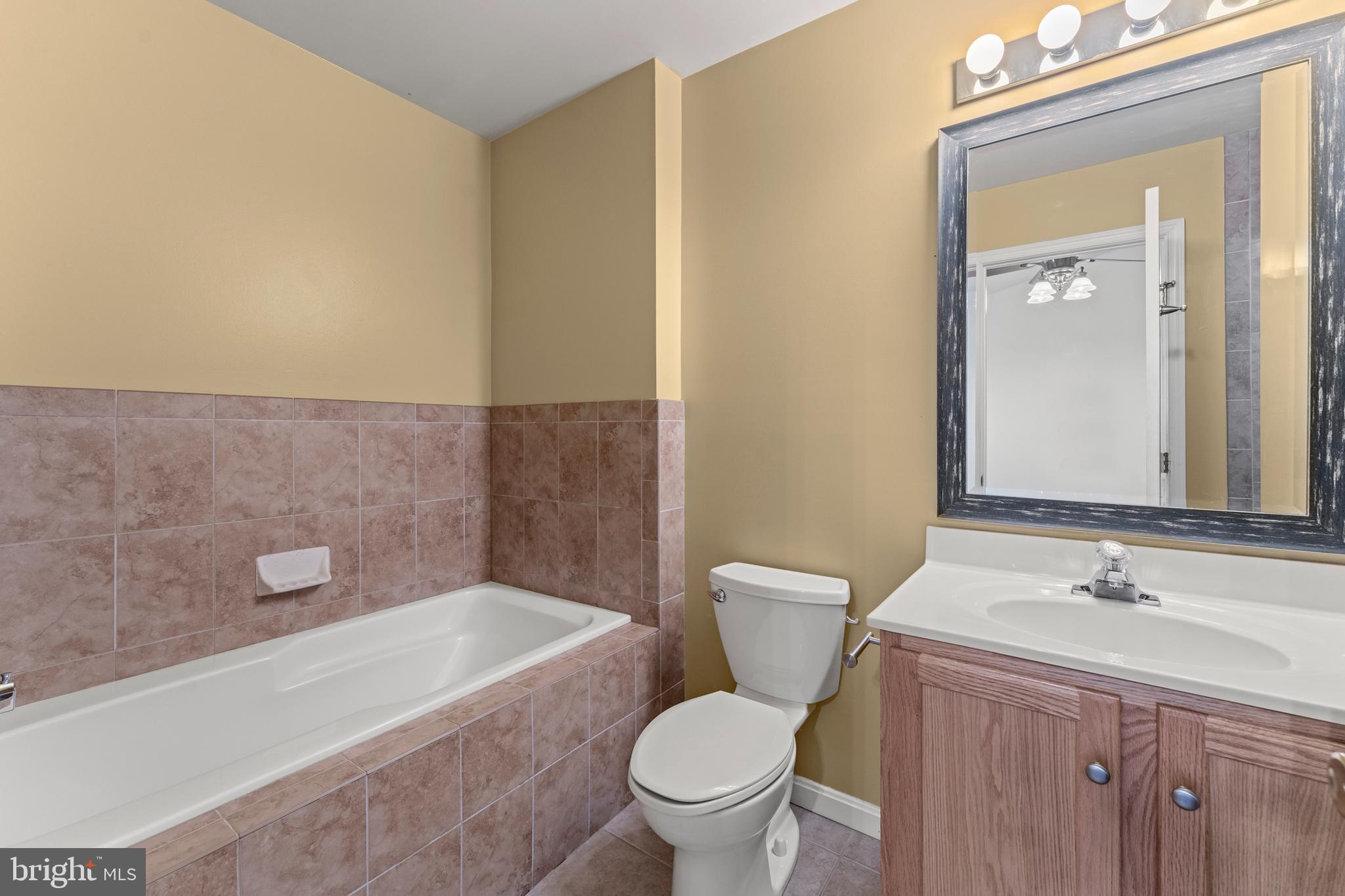 TEMPLE PLAZA-PLAT 1> - Residential