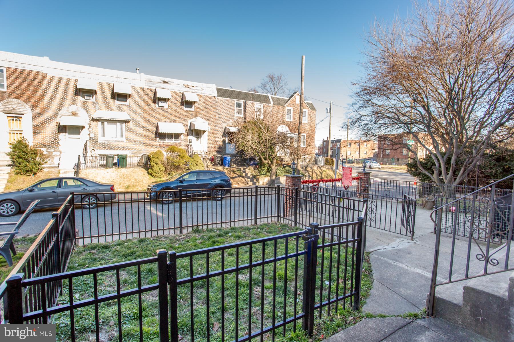 MAYFAIR (EAST) - Residential