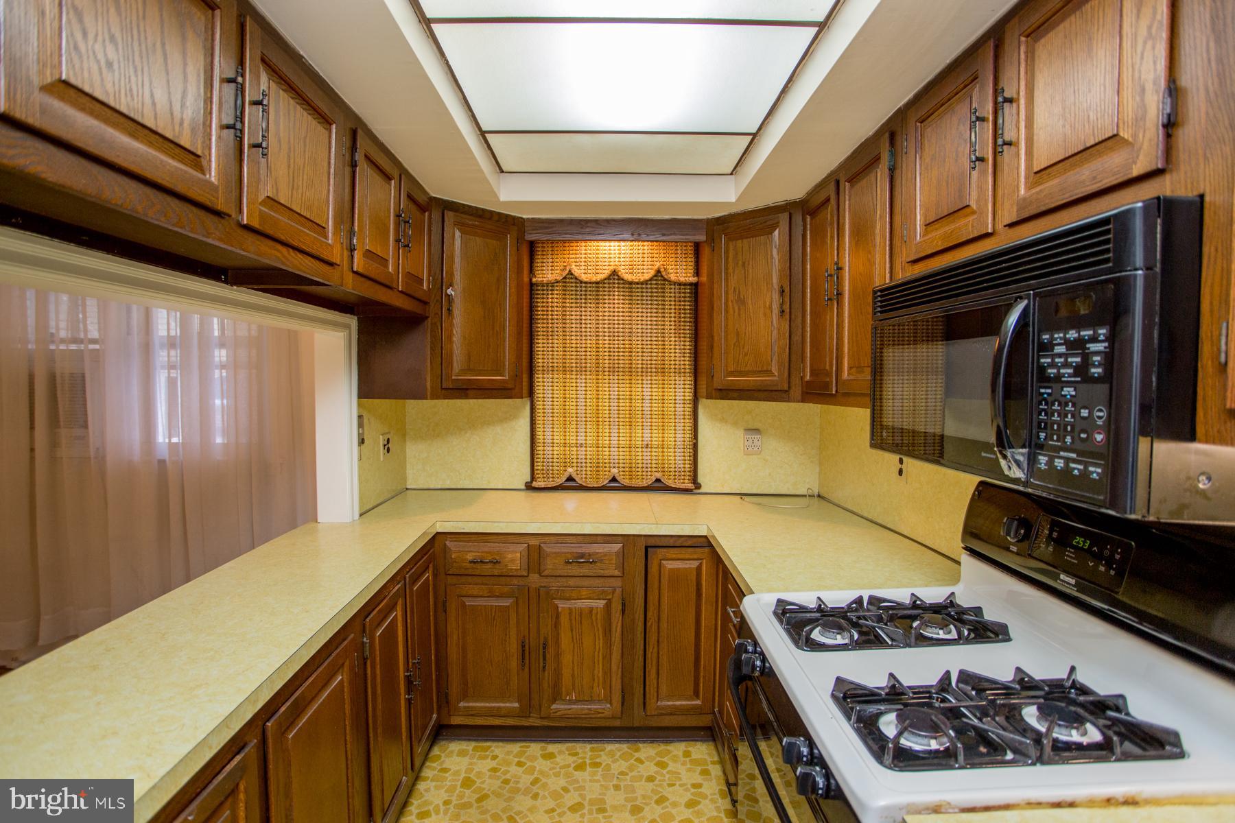 MAYFAIR (EAST) - Residential