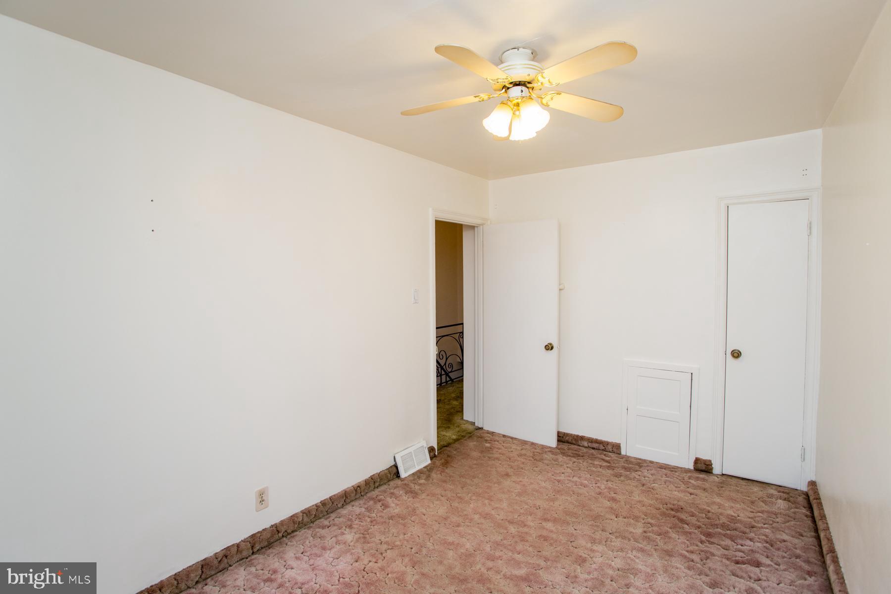 MAYFAIR (EAST) - Residential