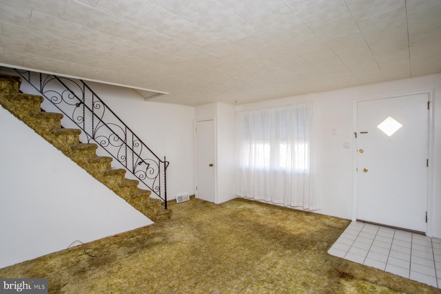 MAYFAIR (EAST) - Residential