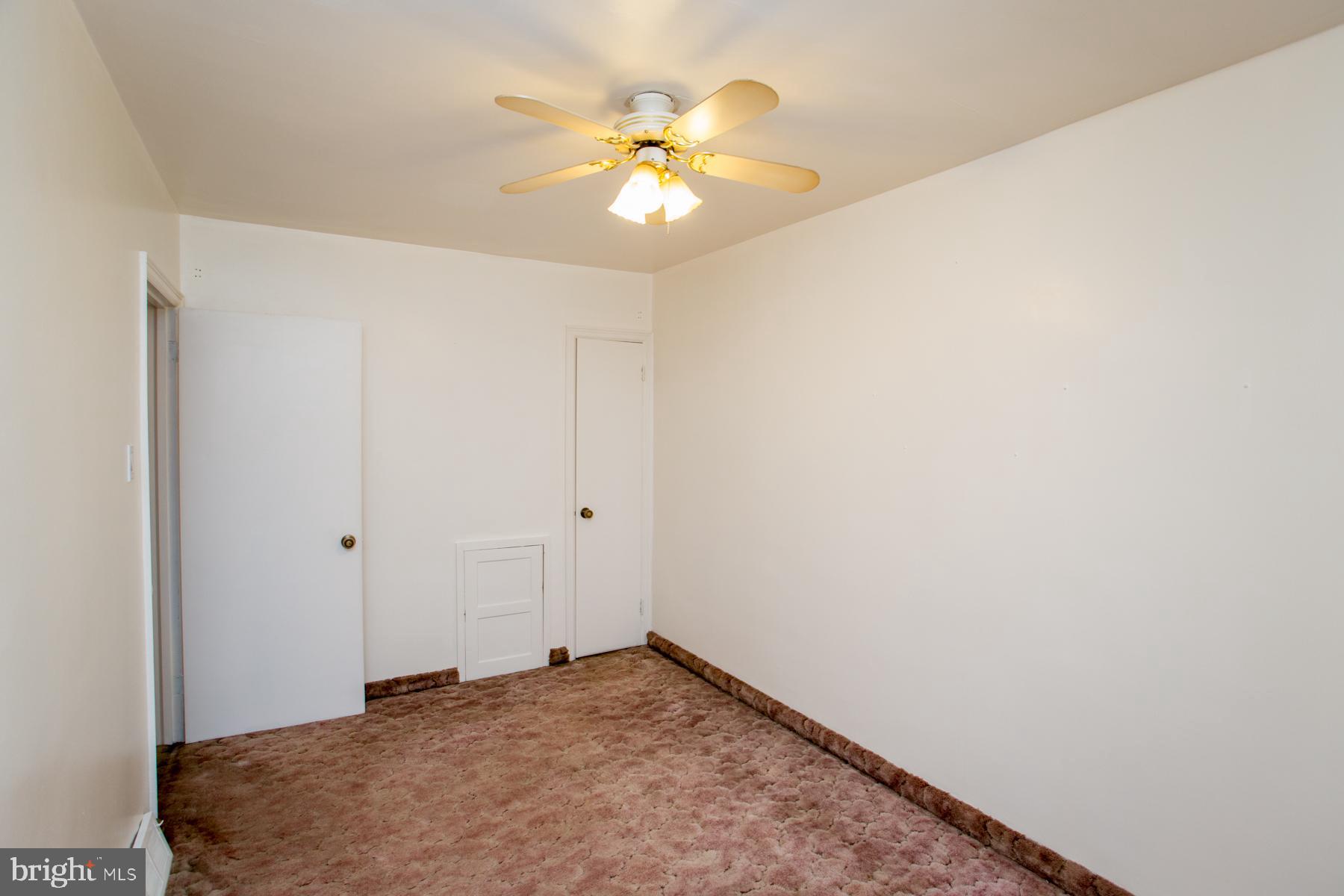 MAYFAIR (EAST) - Residential