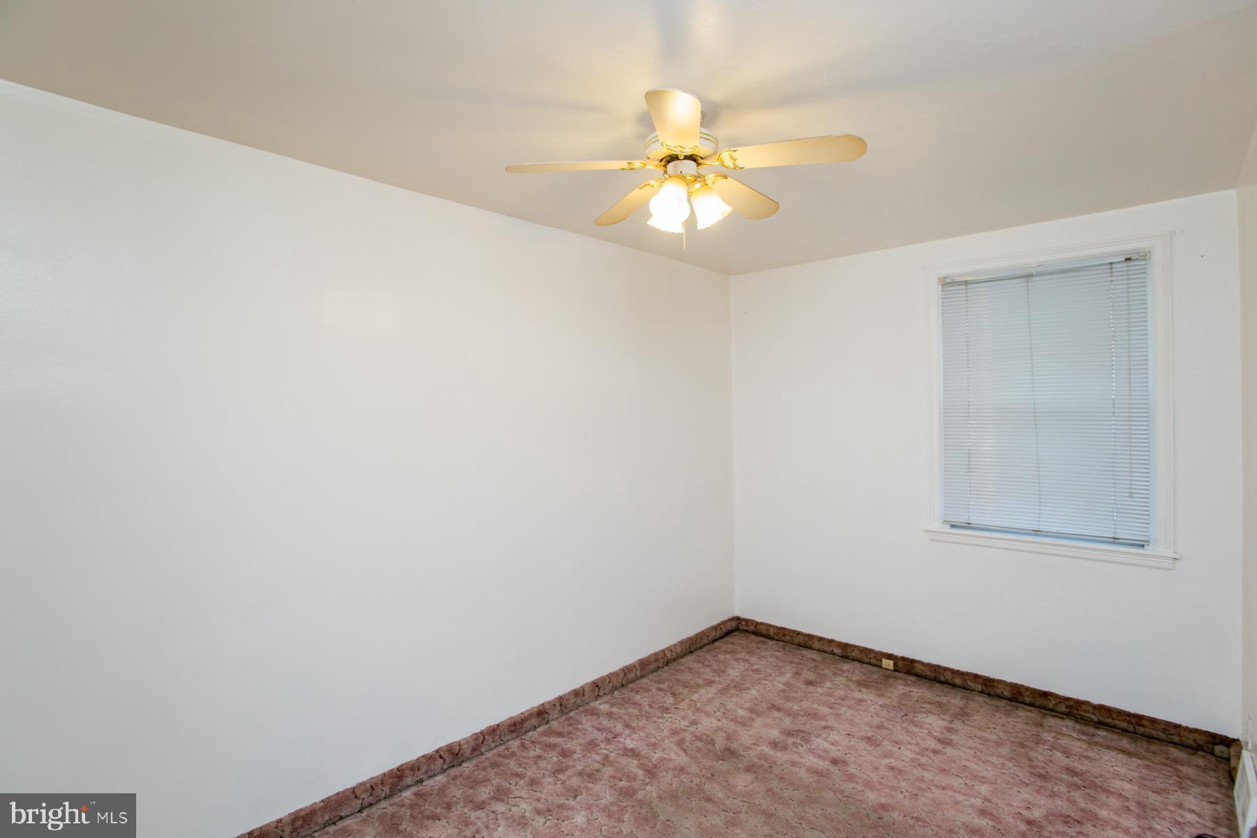 MAYFAIR (EAST) - Residential