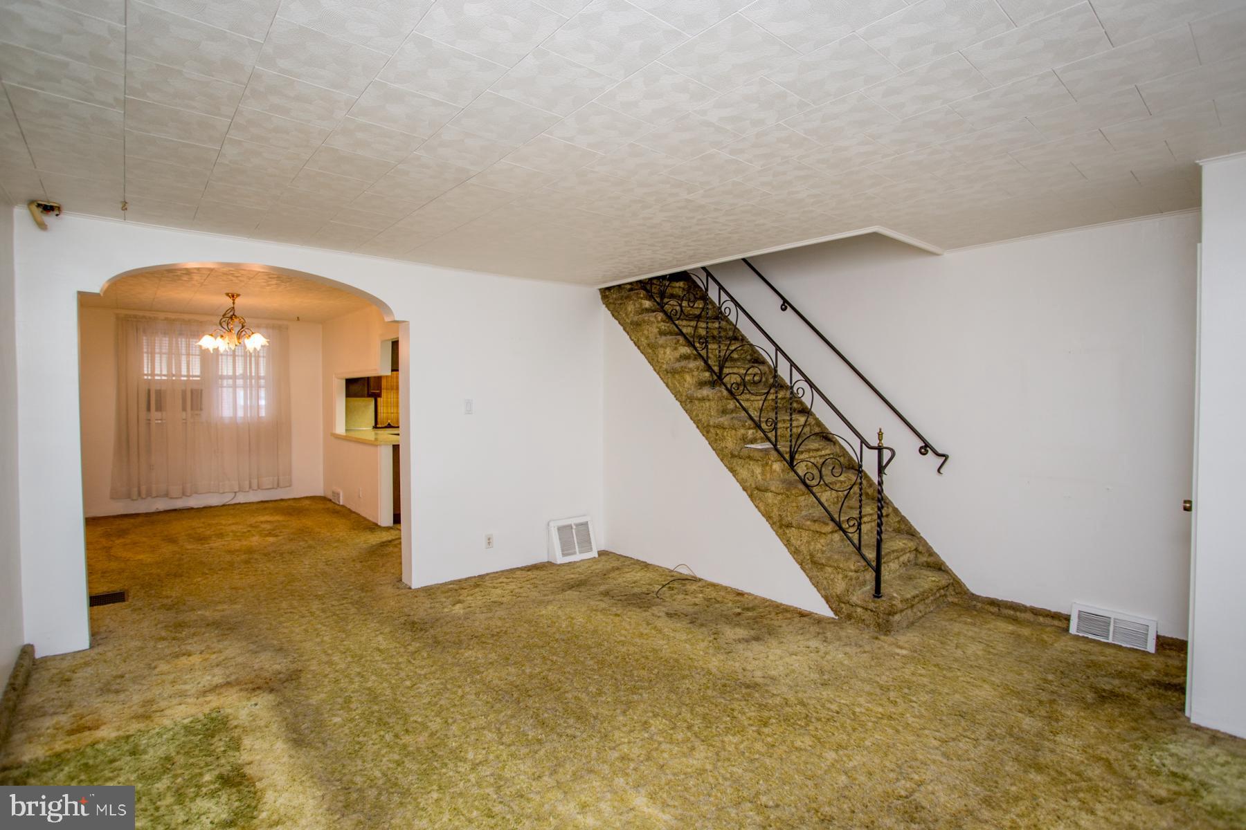 MAYFAIR (EAST) - Residential