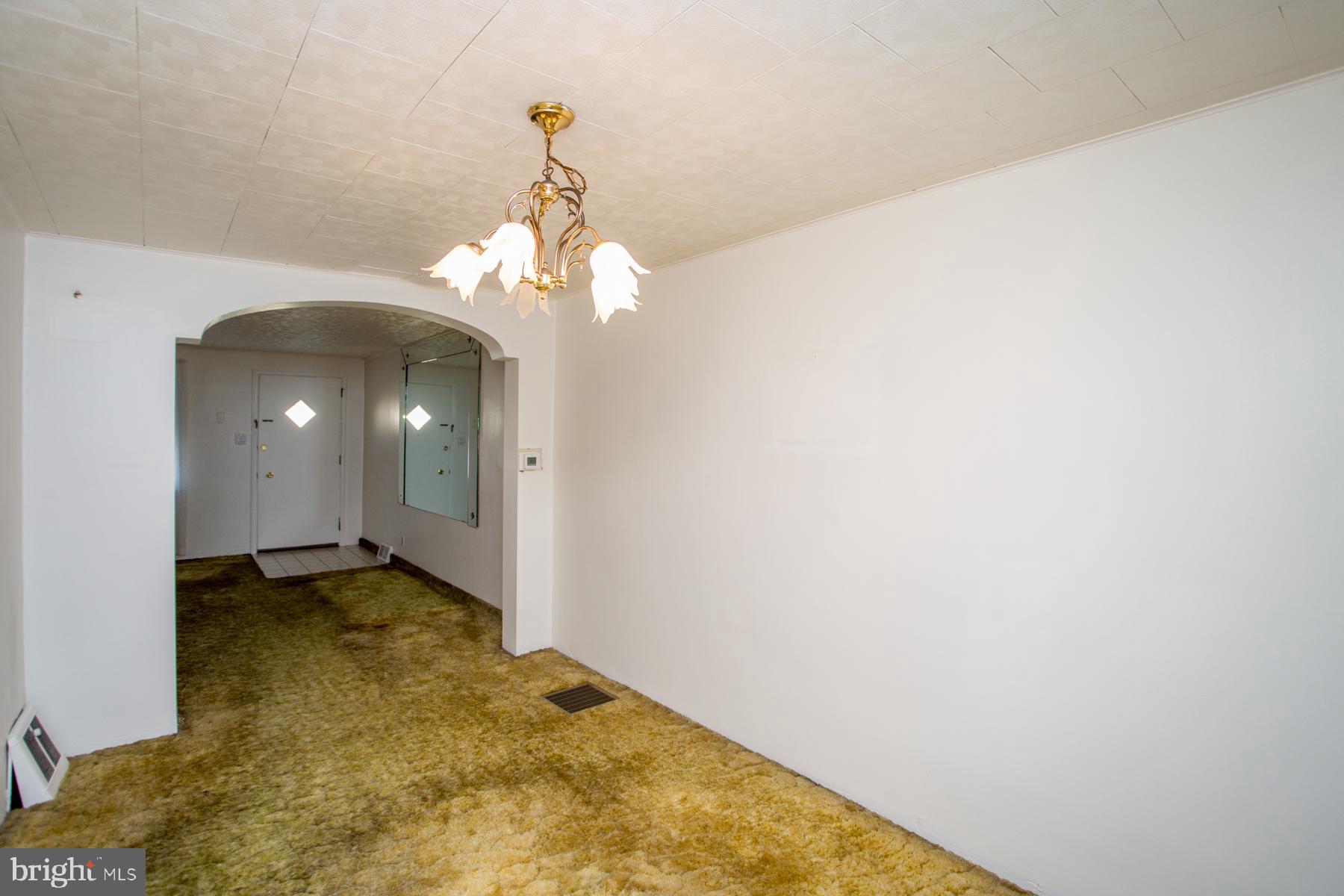 MAYFAIR (EAST) - Residential