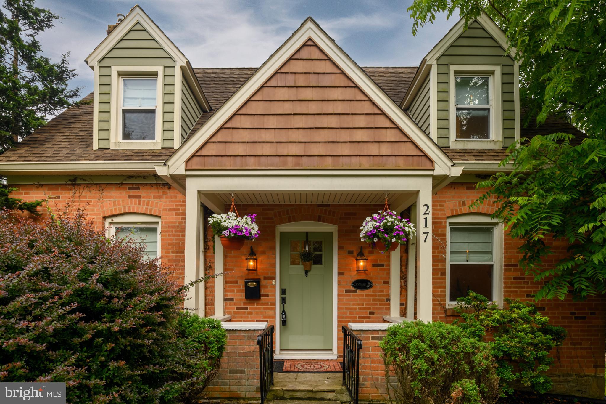 217 CHURCH LANE