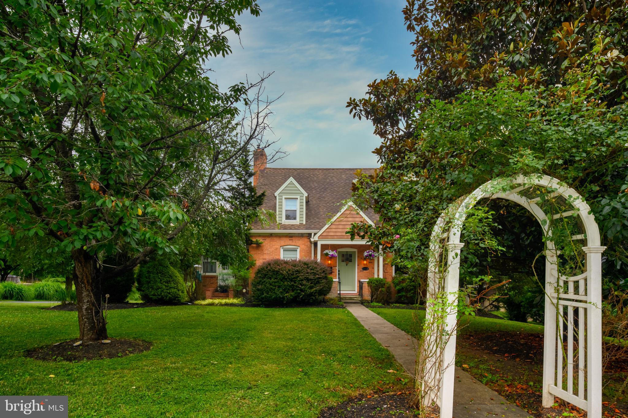 217 CHURCH LANE