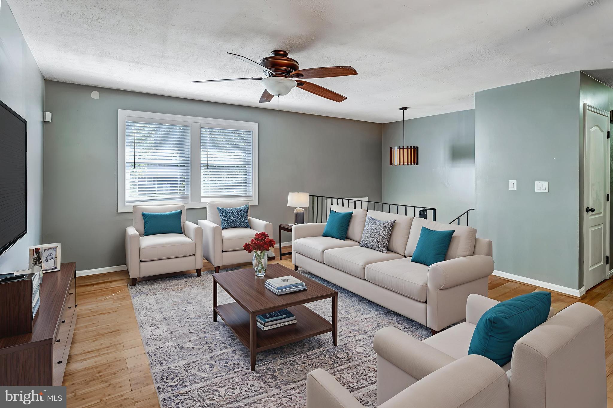 VISTA WOODS - Residential