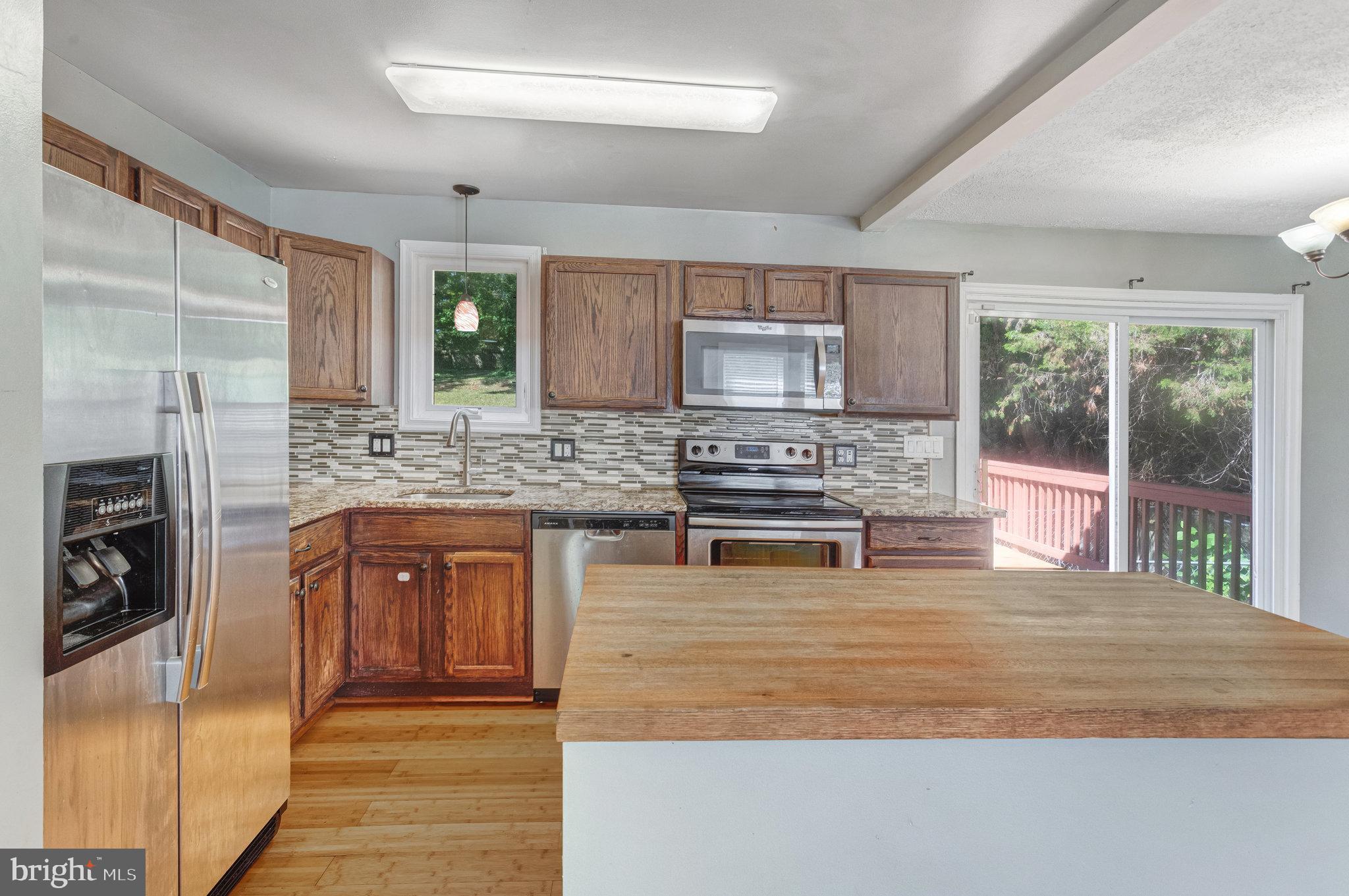 VISTA WOODS - Residential