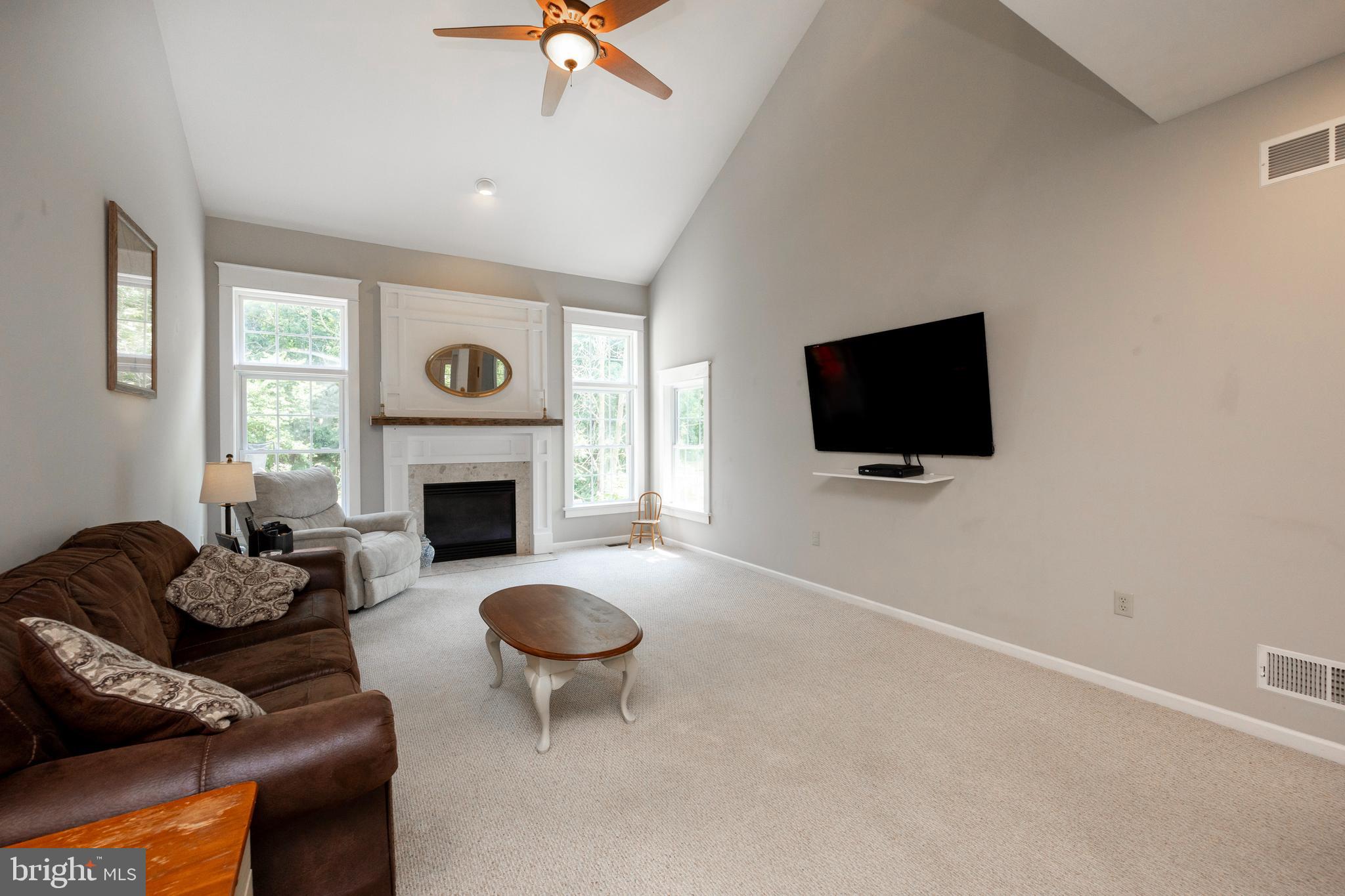 HILLBROOK FARMS - Residential