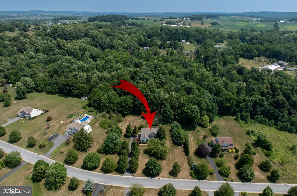 HILLBROOK FARMS - Residential