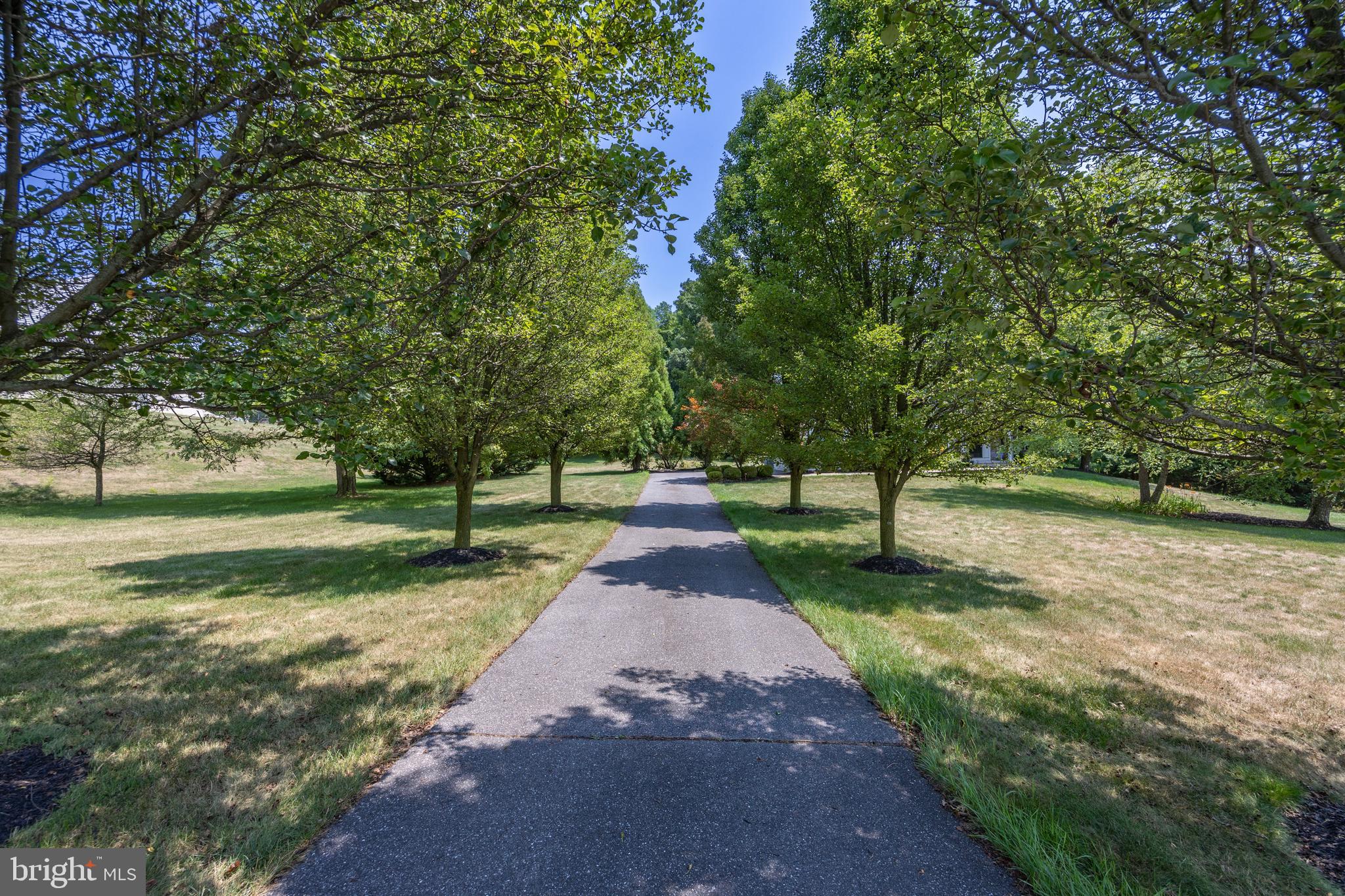 HILLBROOK FARMS - Residential