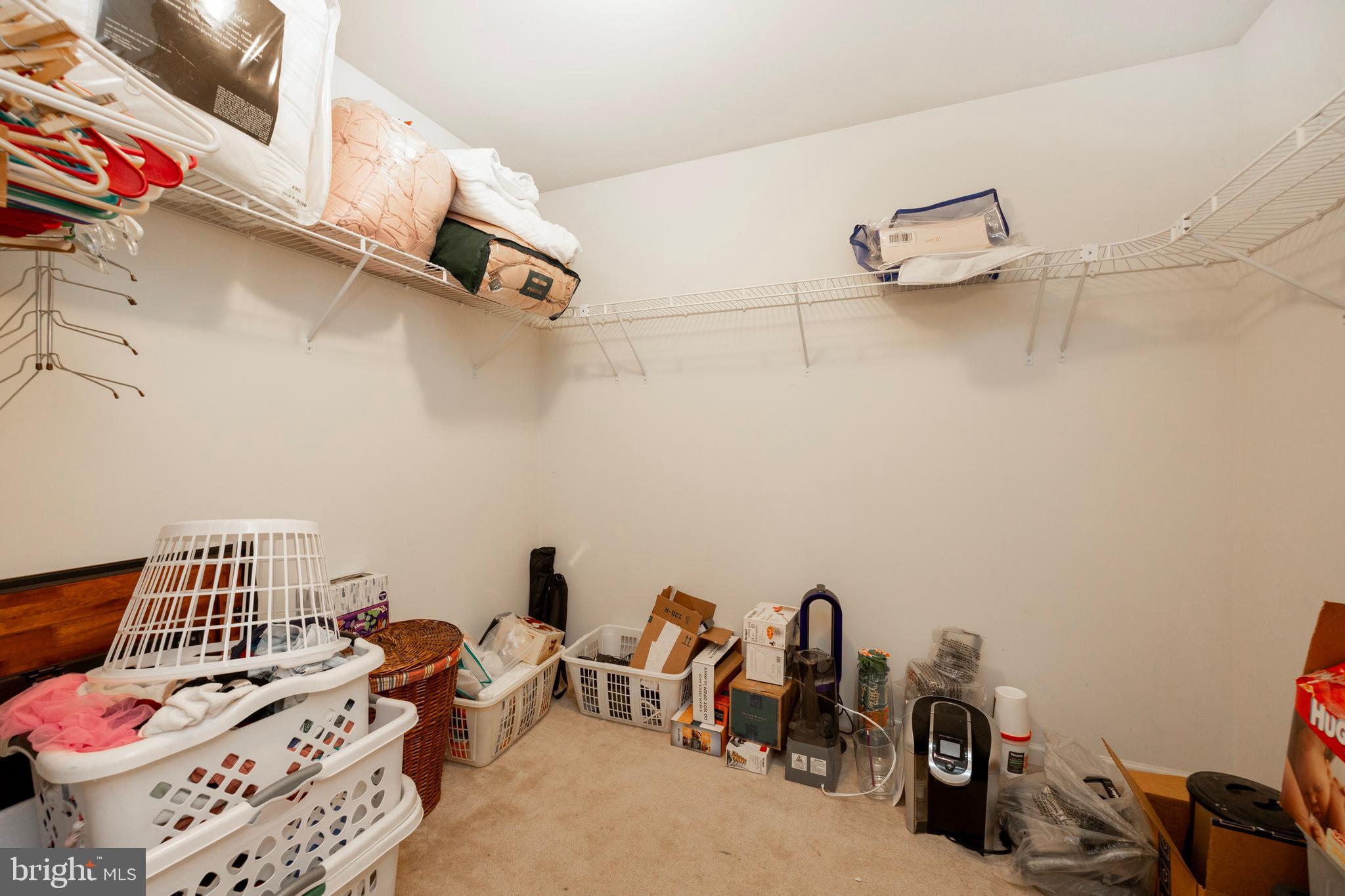 HILLBROOK FARMS - Residential