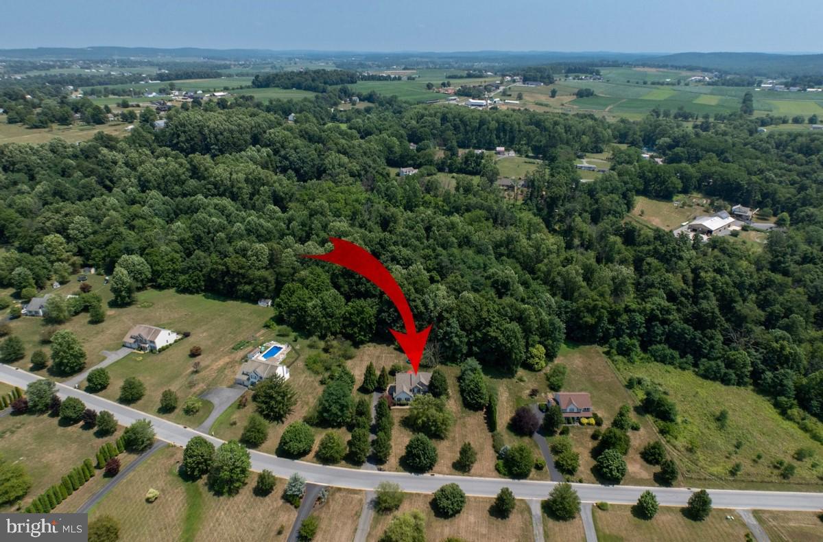 HILLBROOK FARMS - Residential