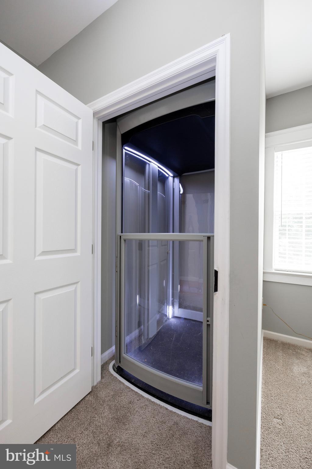 HILLBROOK FARMS - Residential