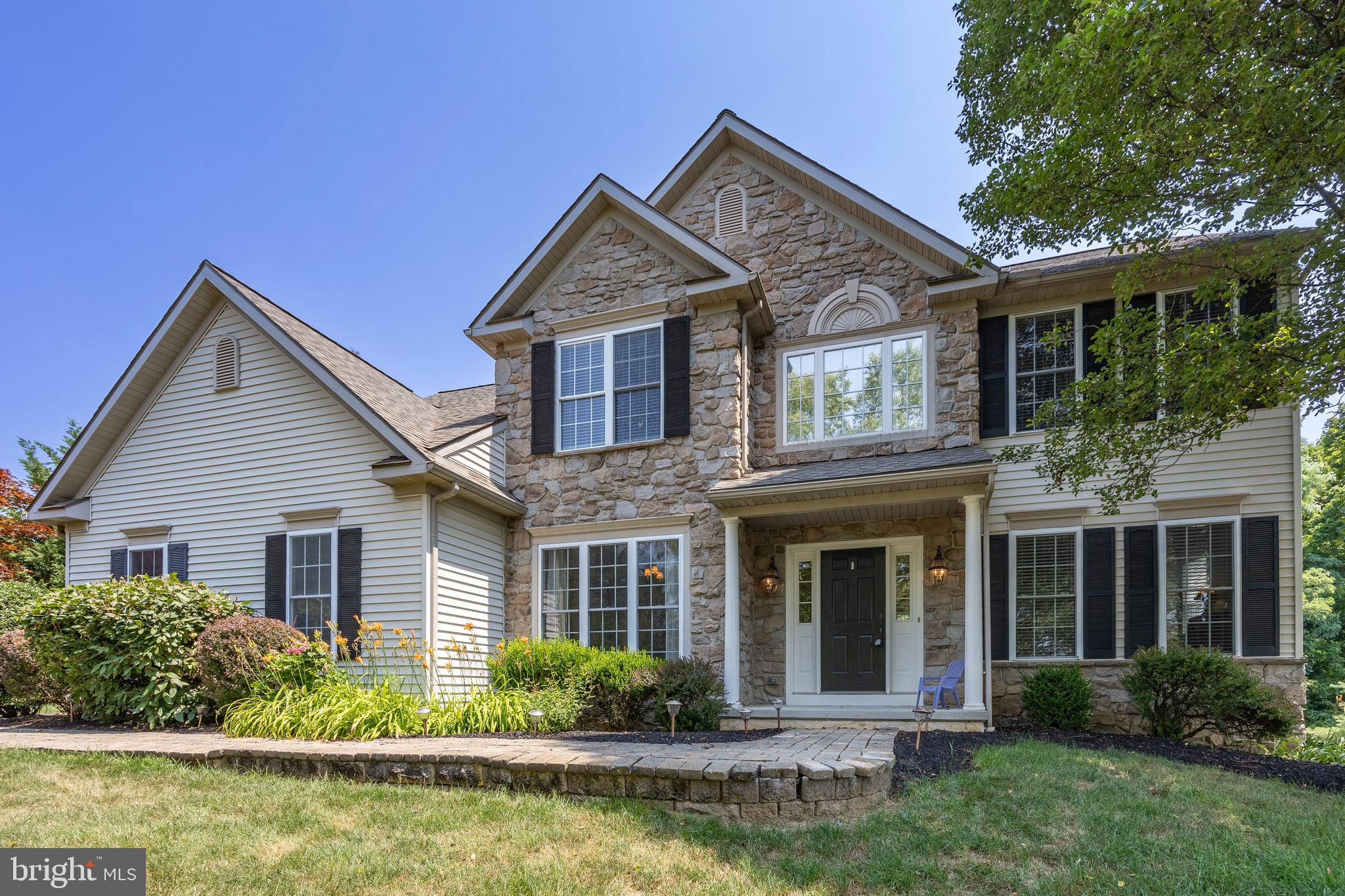 HILLBROOK FARMS - Residential