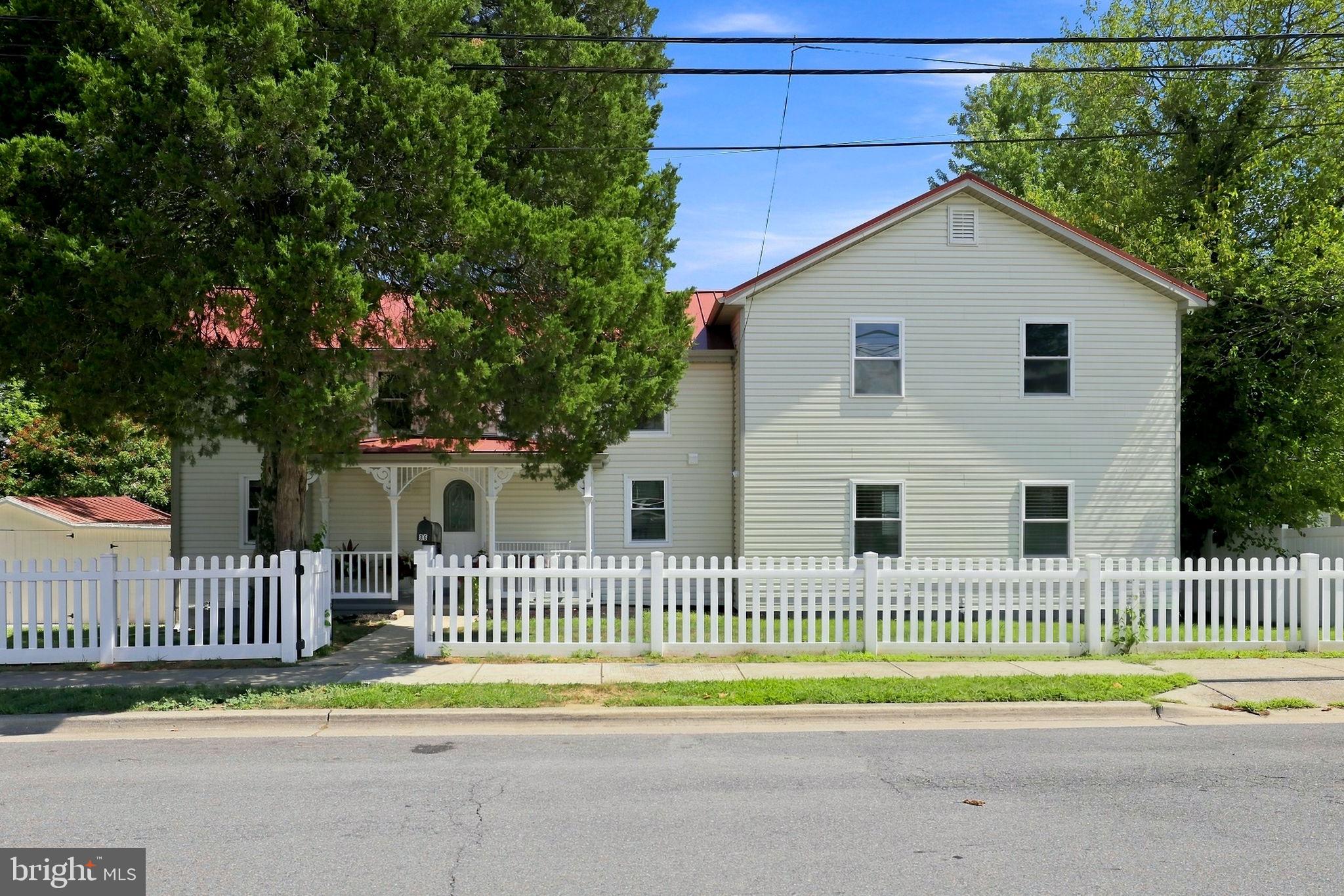 36 AVONDALE STREET
