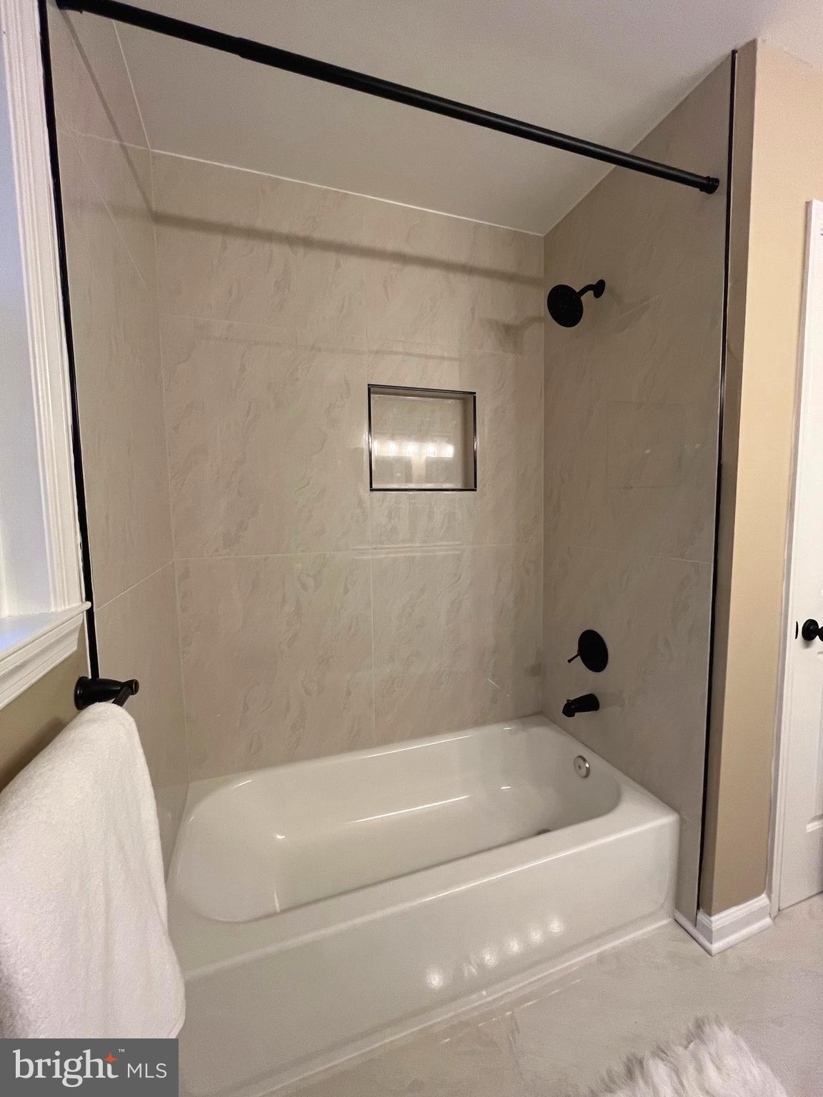 CANNON BLUFF ESTATES - Residential