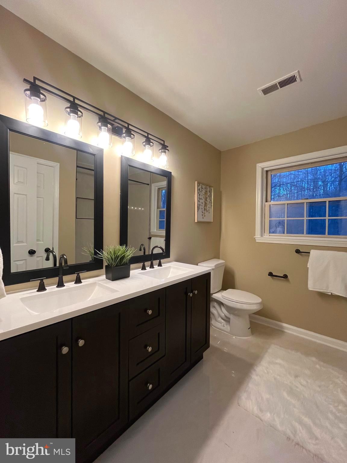 CANNON BLUFF ESTATES - Residential