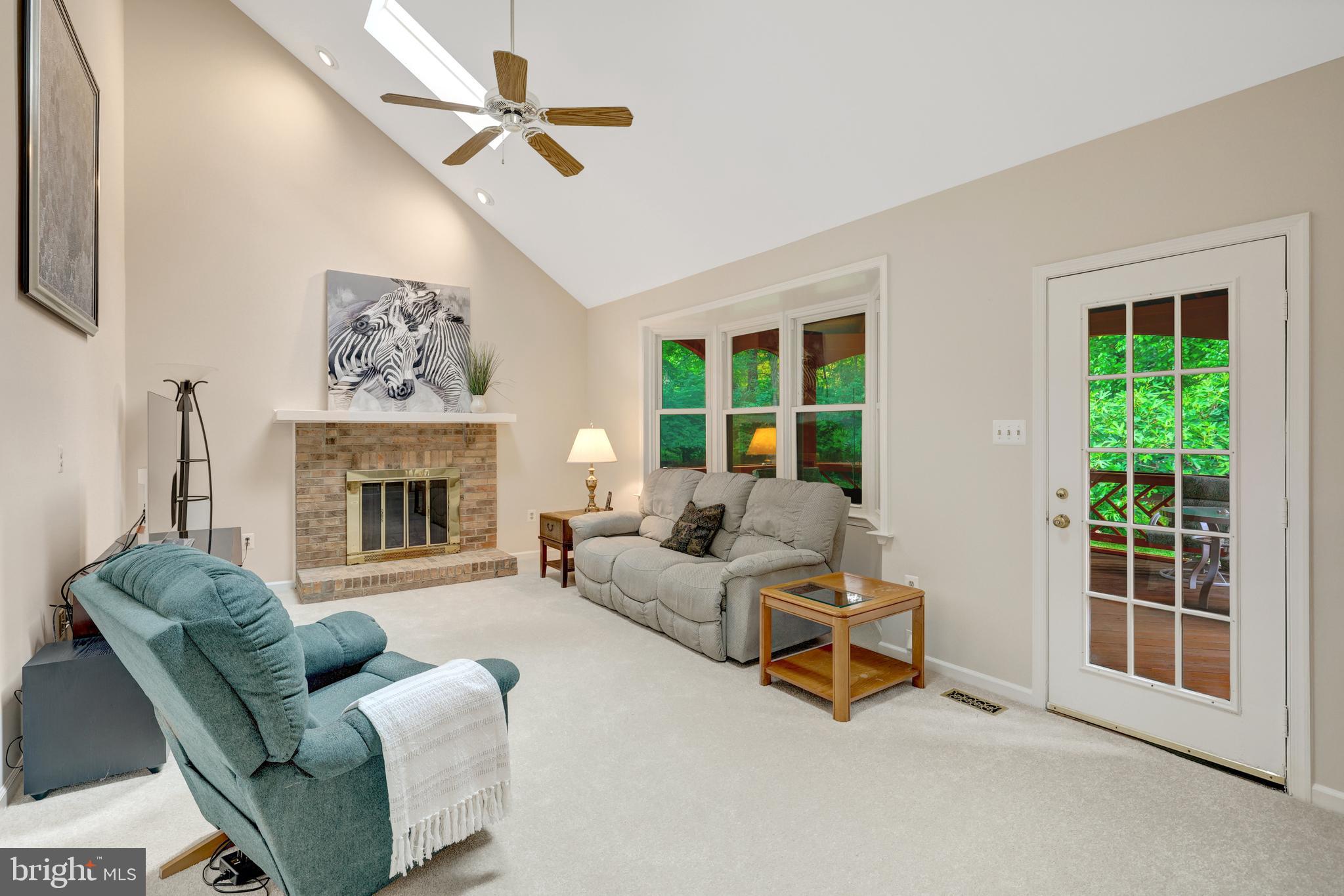 2982 FRANKLIN OAKS DRIVE