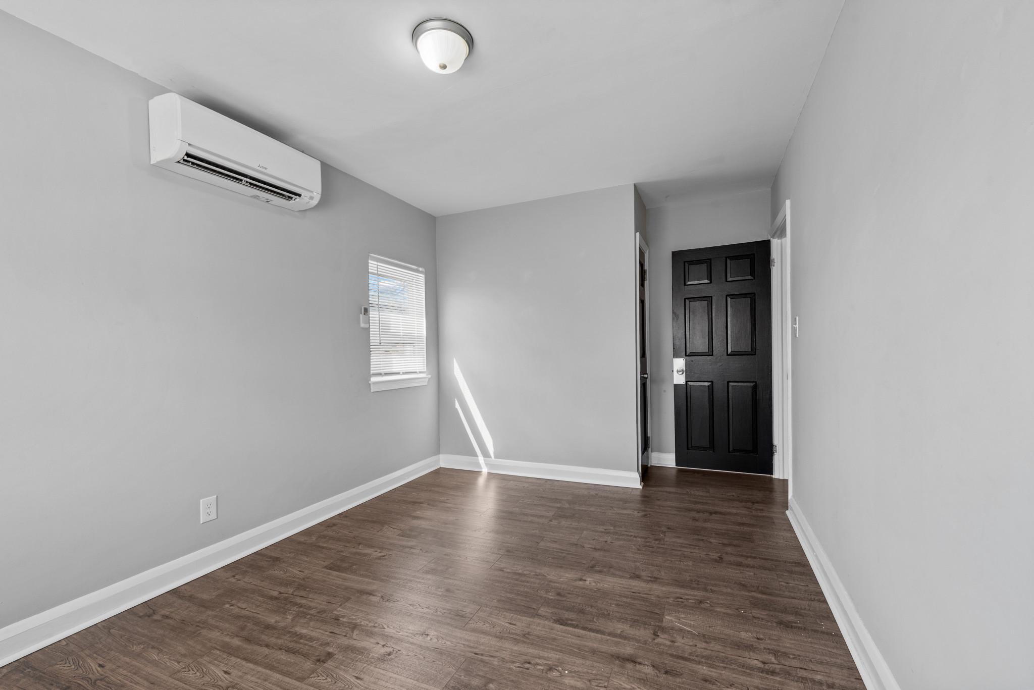 TOWSON - Residential