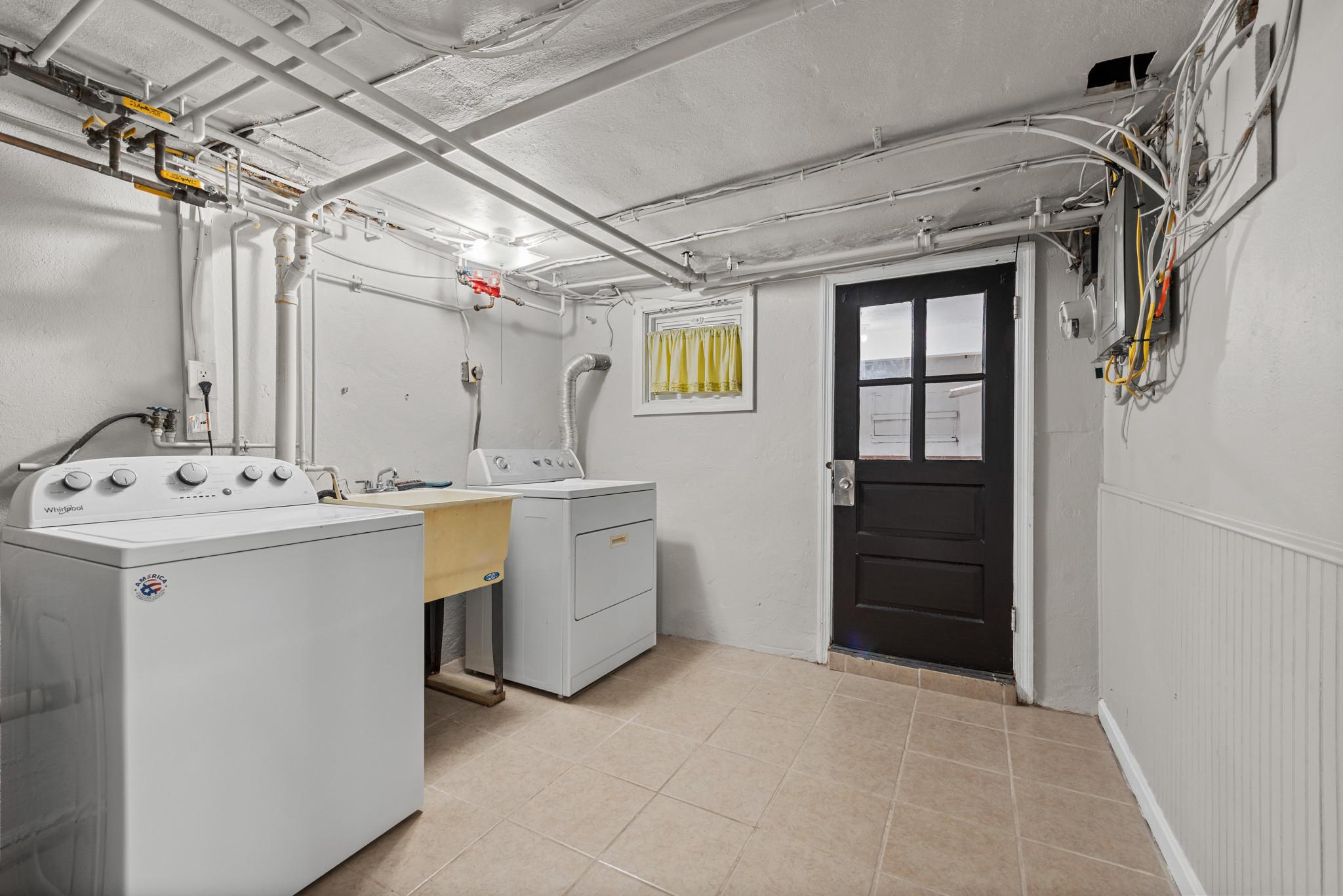 TOWSON - Residential