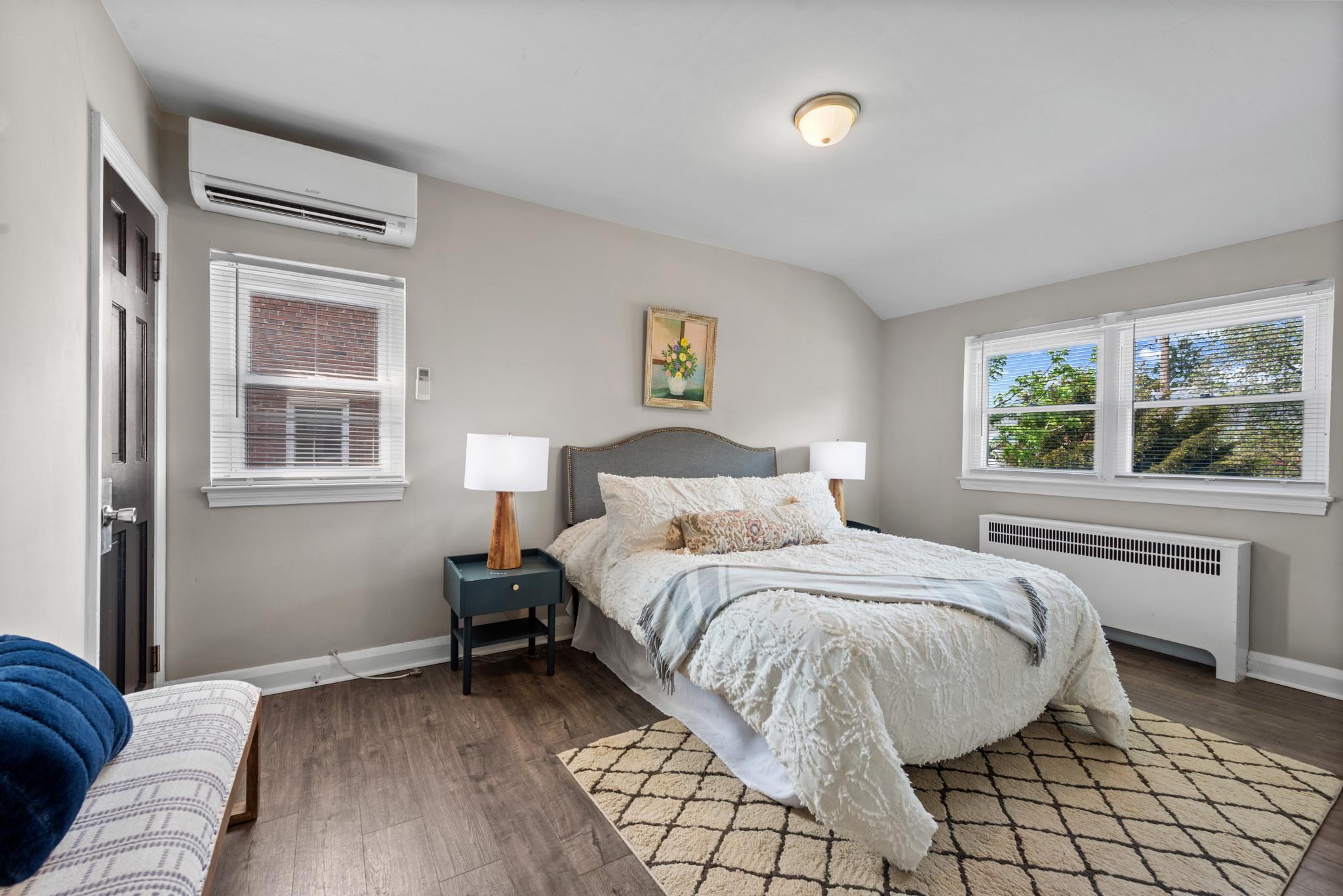 TOWSON - Residential