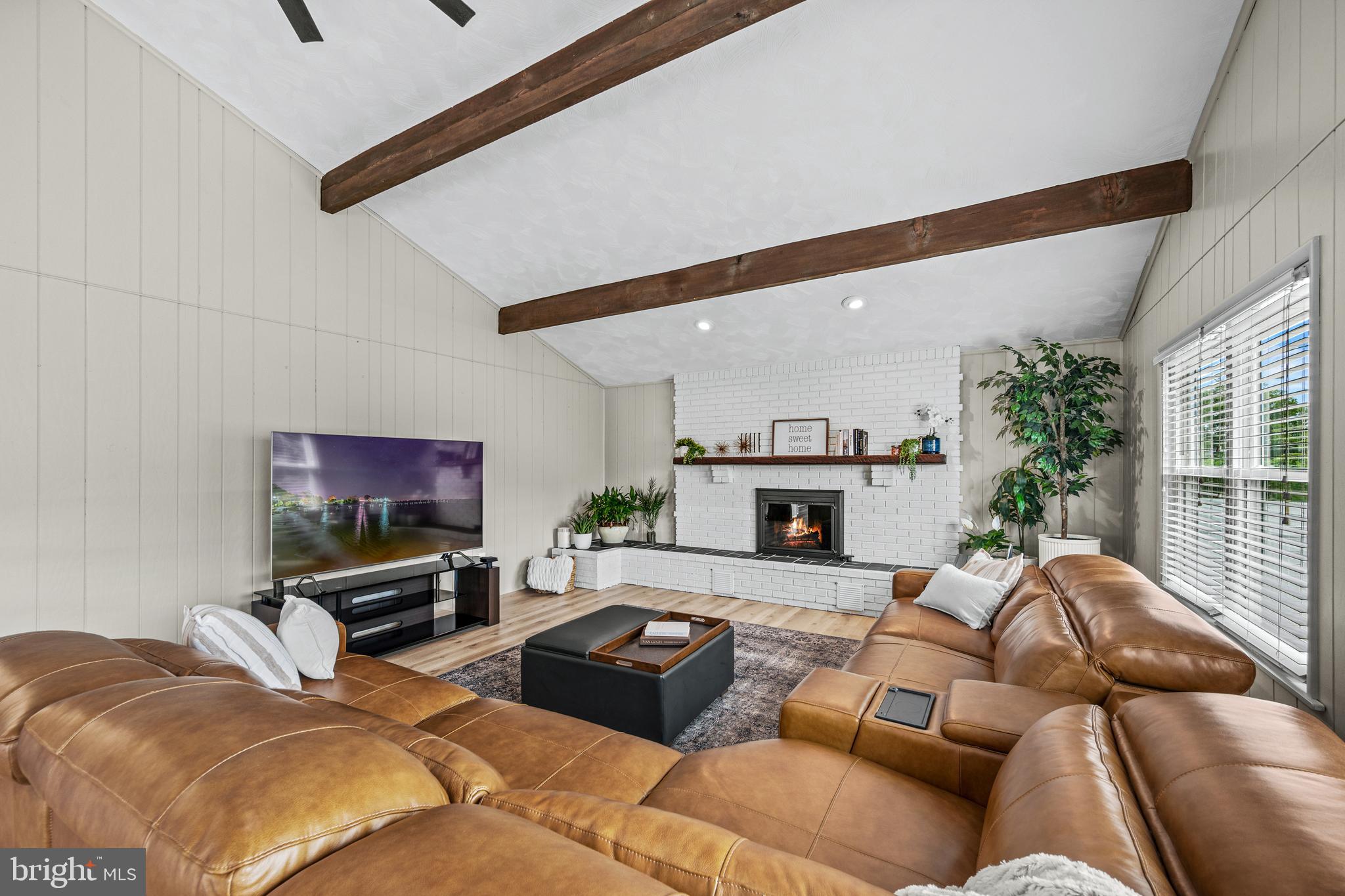 2503 KENNET LANE