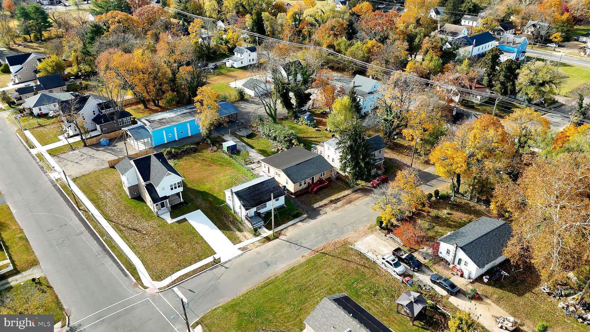 26 E GARFIELD AVENUE