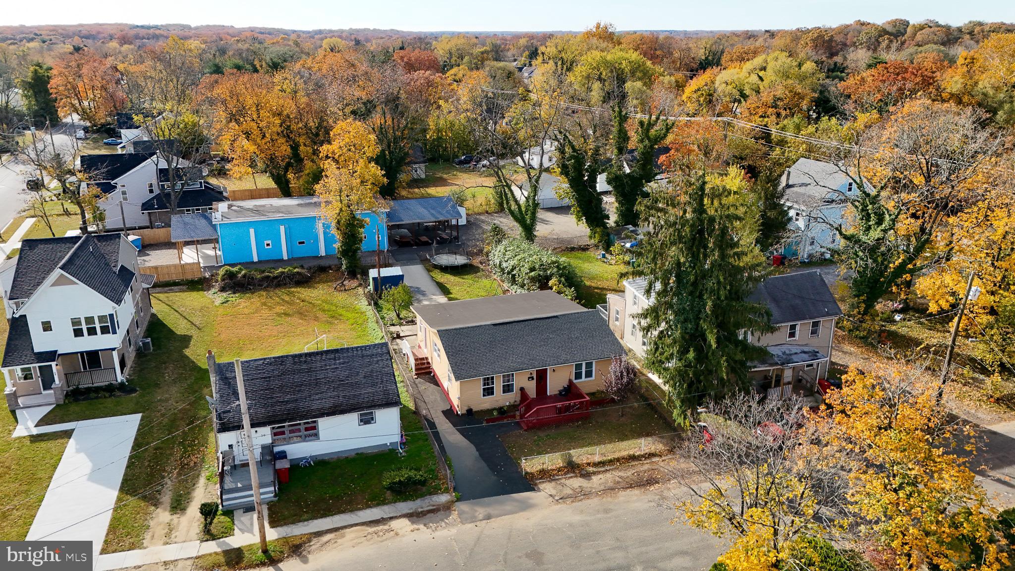 26 E GARFIELD AVENUE