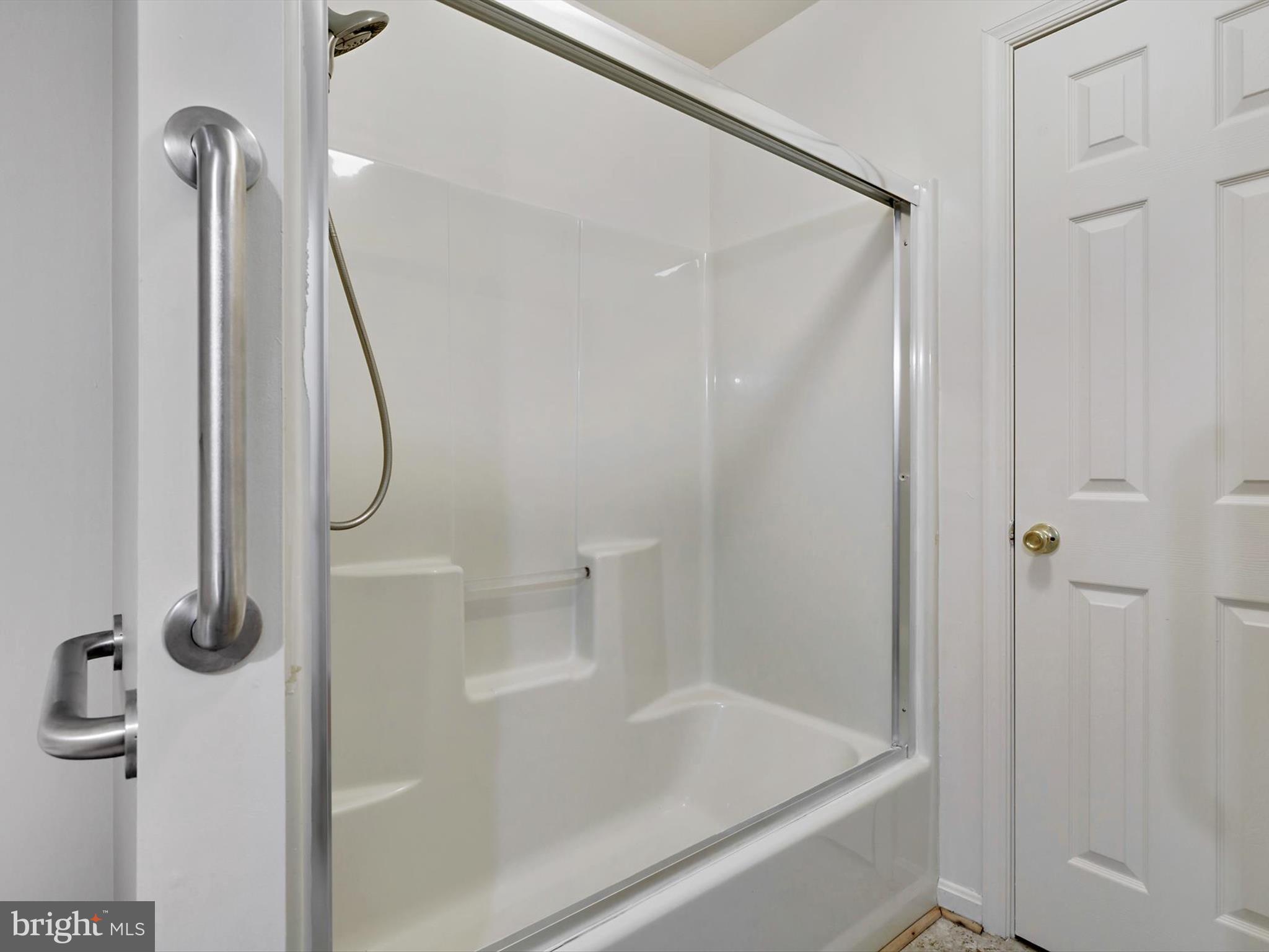 NORTHWOOD-TANGLEWOOD - Residential