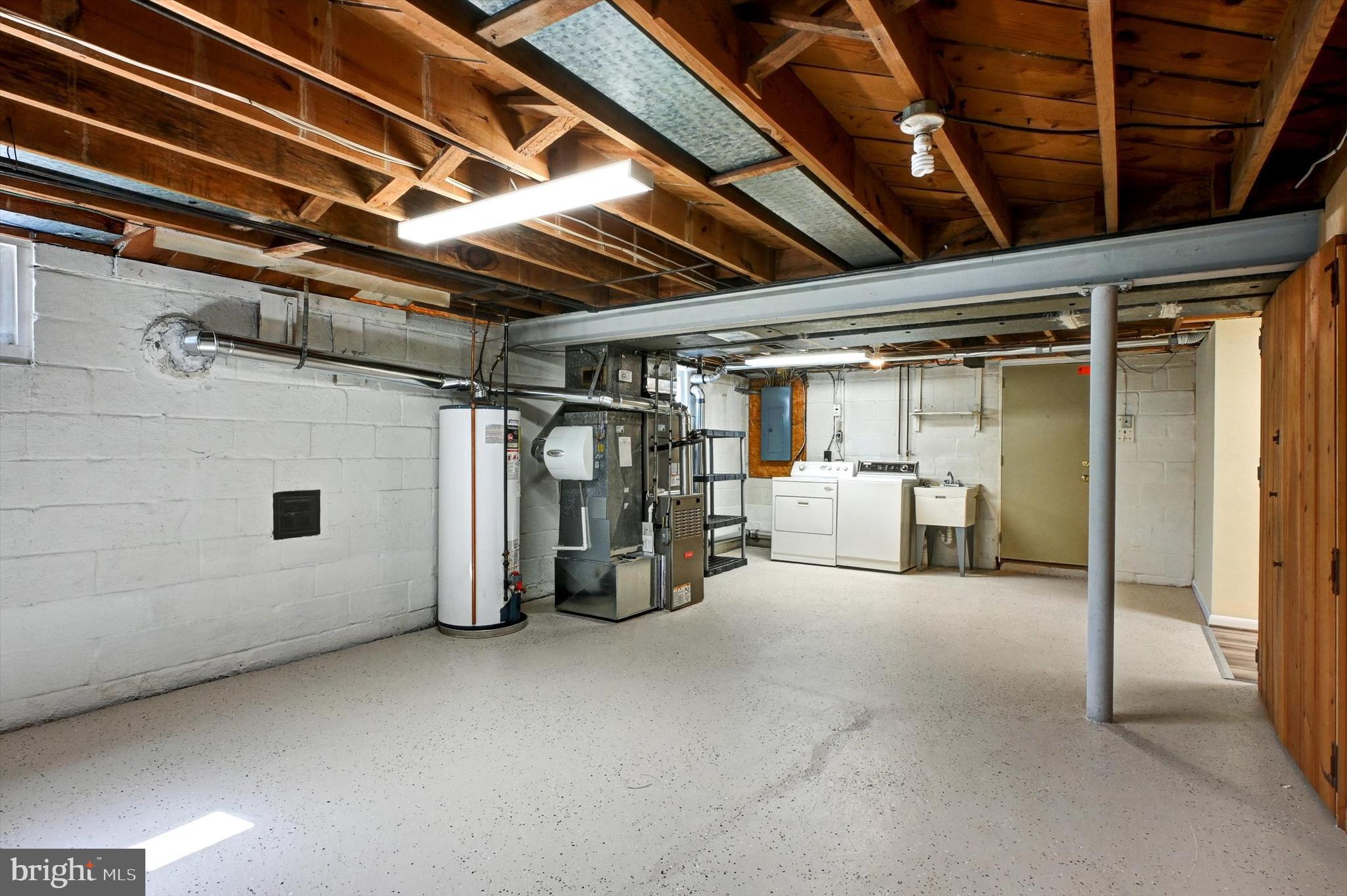 DEVONSHIRE FOREST - Residential