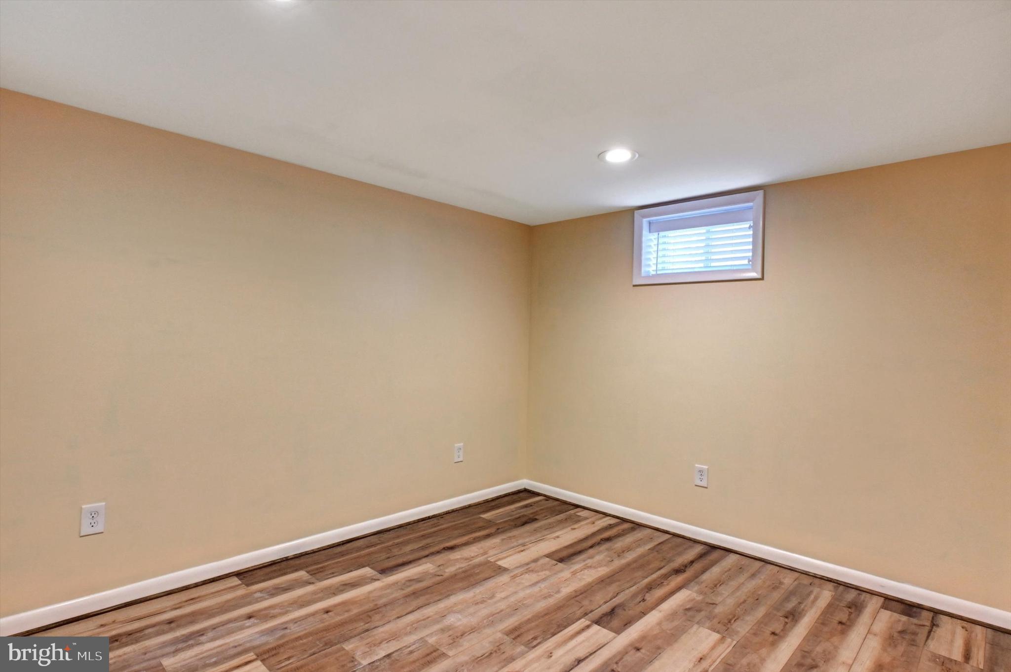 DEVONSHIRE FOREST - Residential