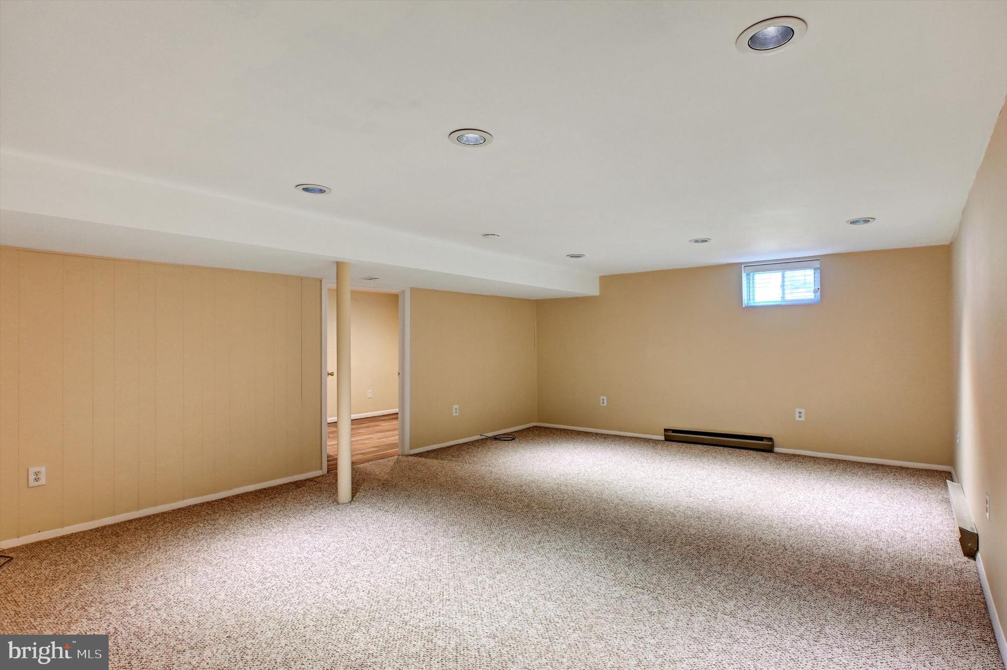 DEVONSHIRE FOREST - Residential