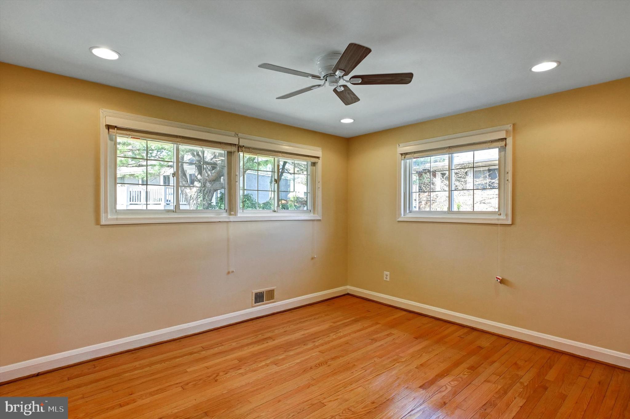 DEVONSHIRE FOREST - Residential