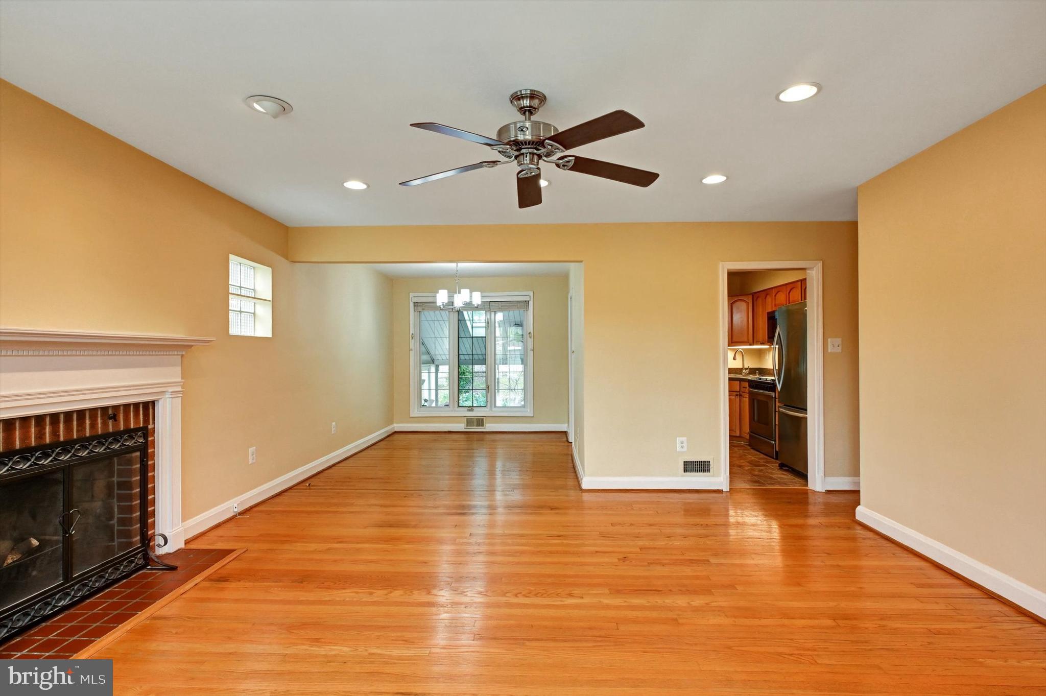 DEVONSHIRE FOREST - Residential