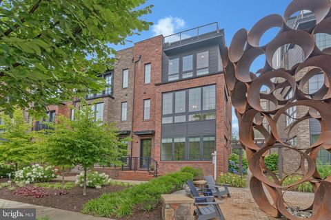11724 PAYSONS WAY RESTON VA 20191