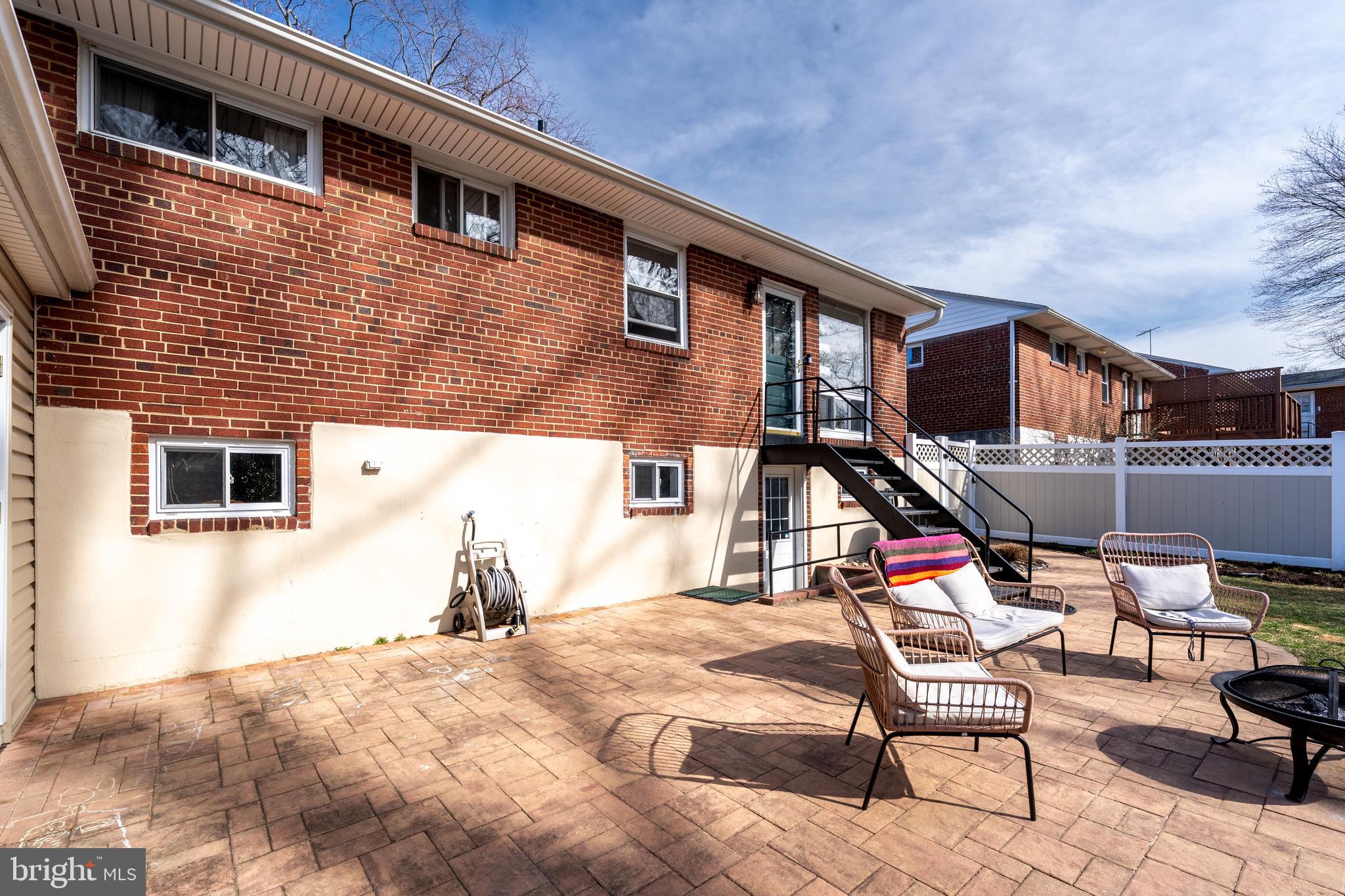 CONN AVE PARK - Residential Lease