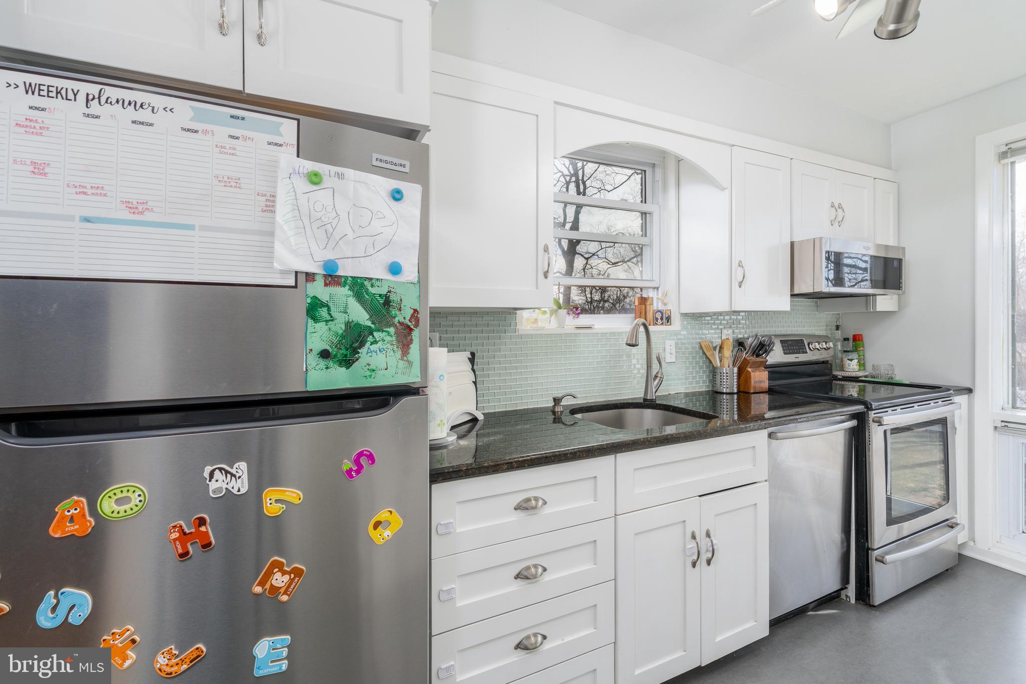 CONN AVE PARK - Residential Lease