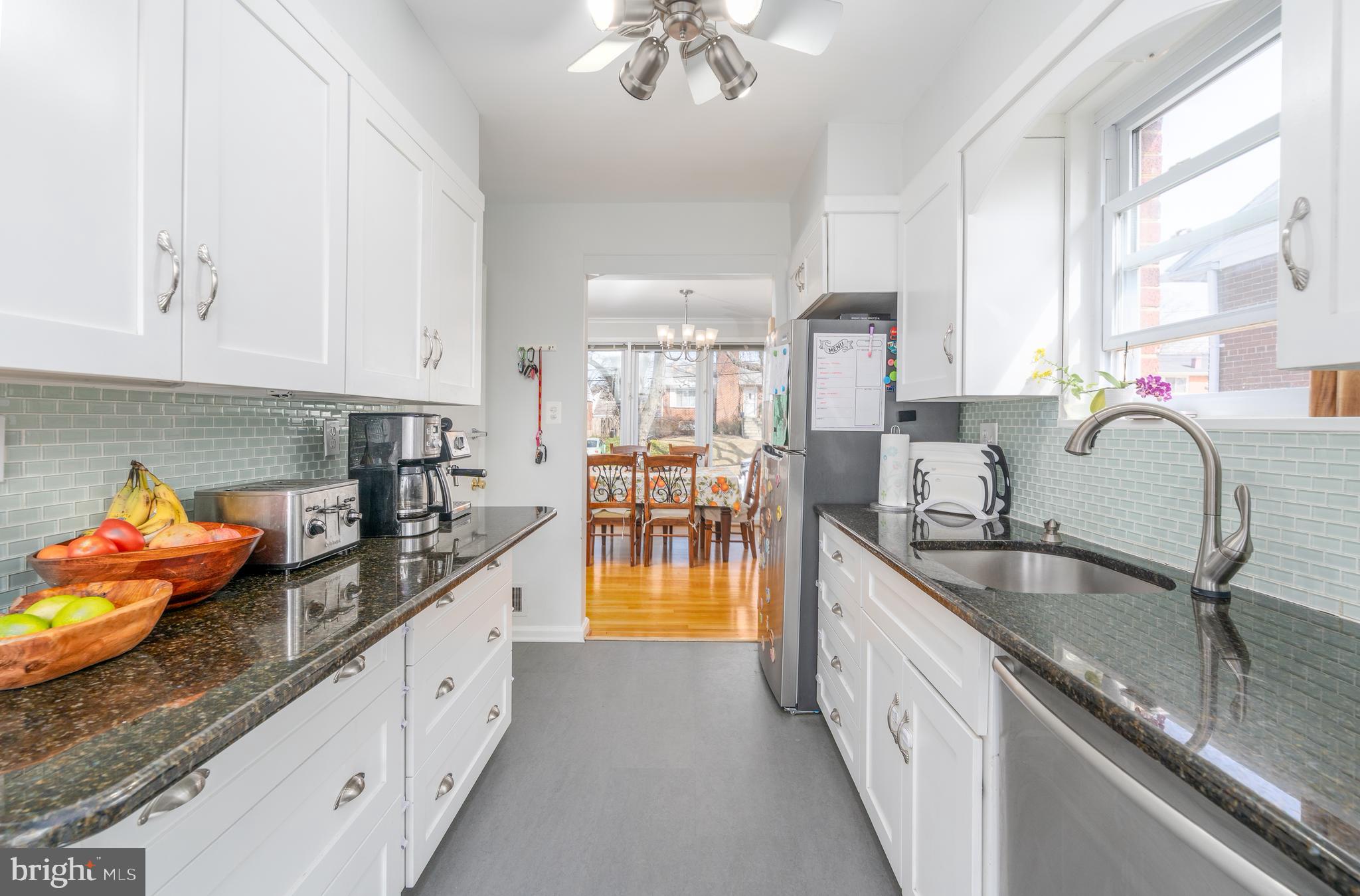 CONN AVE PARK - Residential Lease