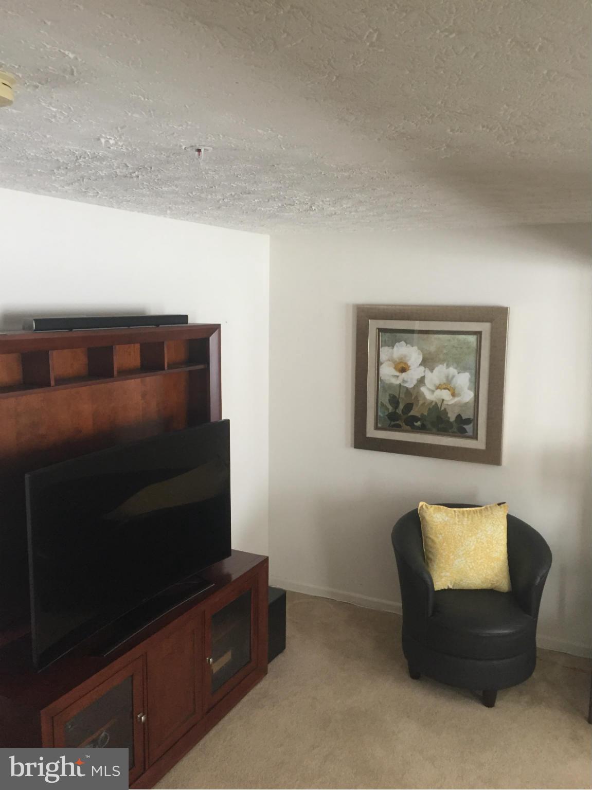 BALDWIN MANOR - Residential