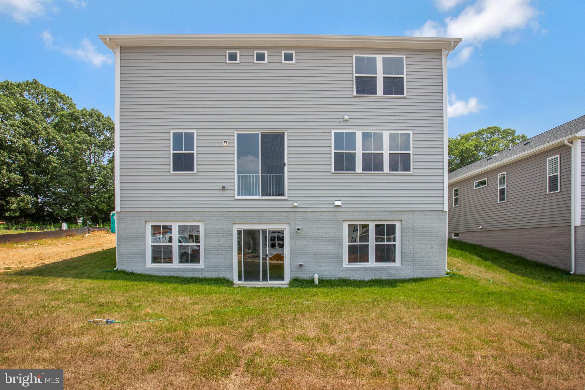 CLARK'S REST - Residential