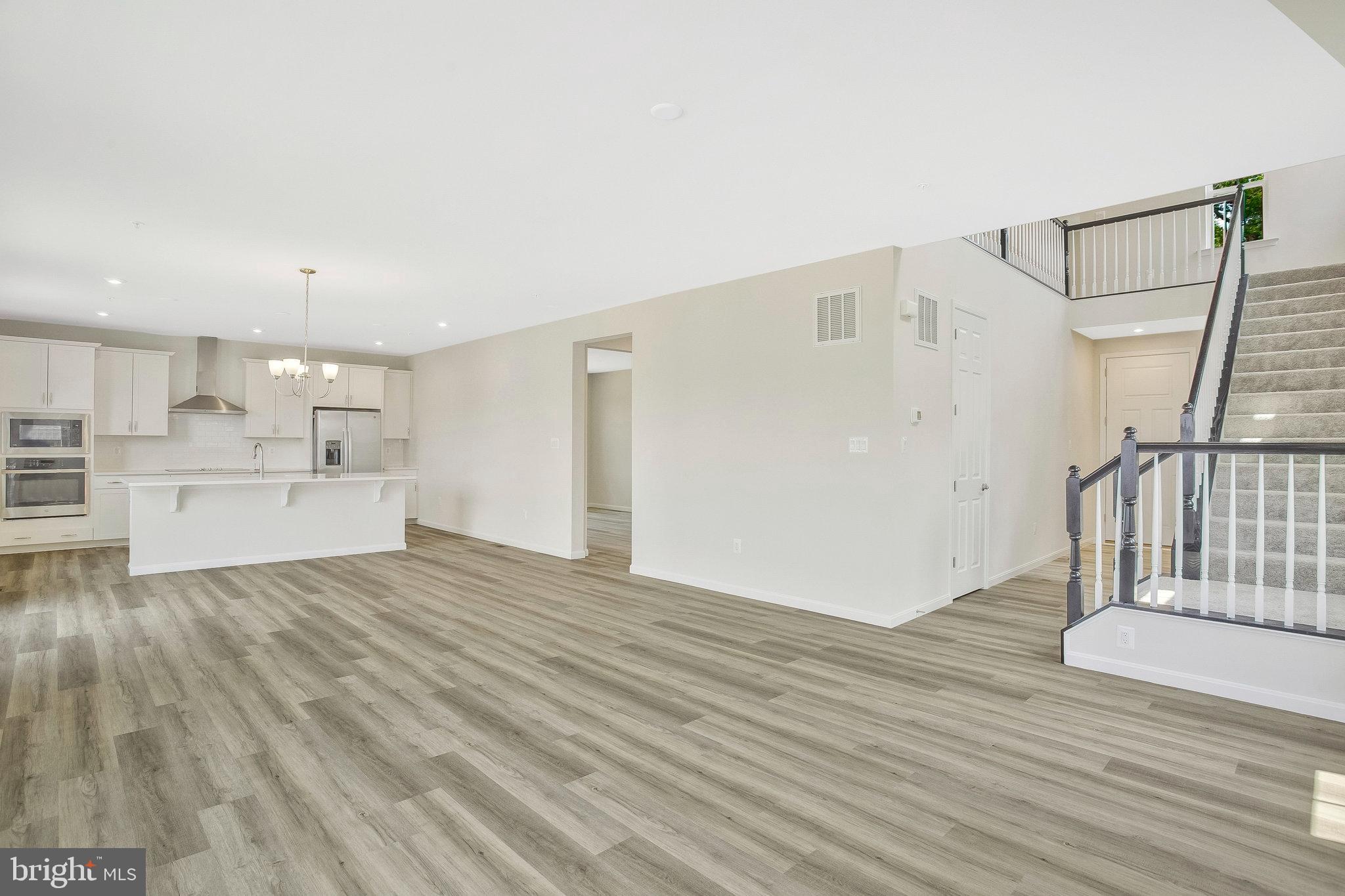 CLARK'S REST - Residential