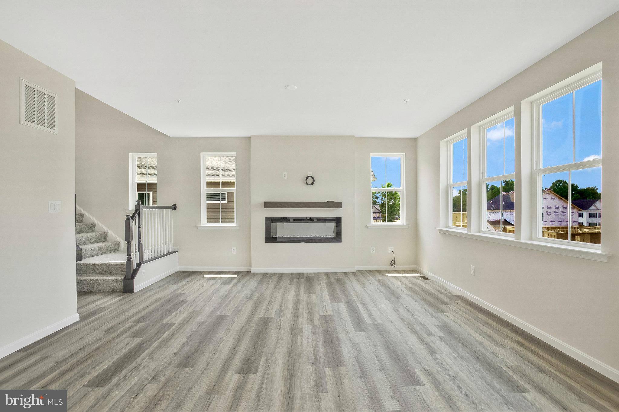 CLARK'S REST - Residential