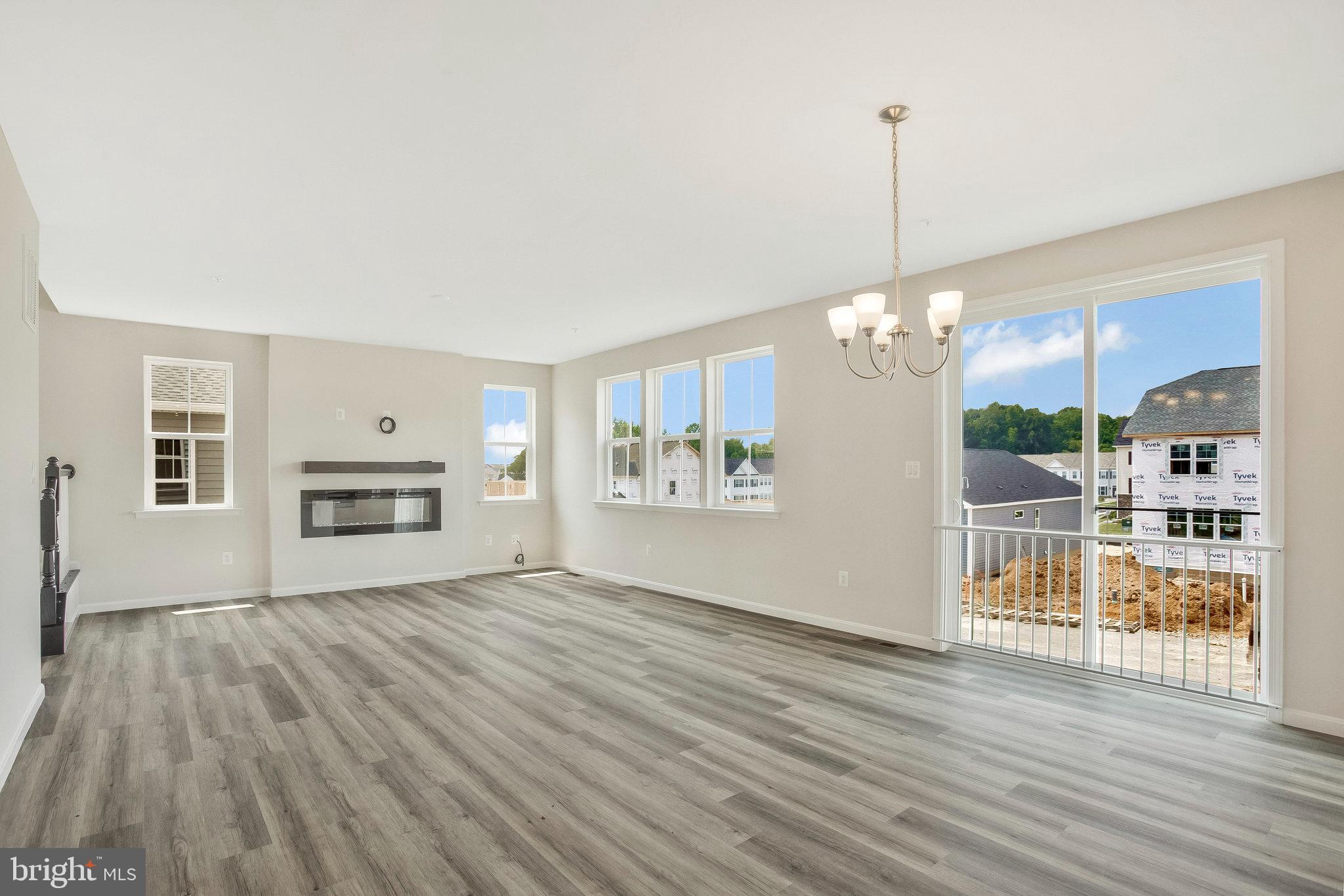 CLARK'S REST - Residential