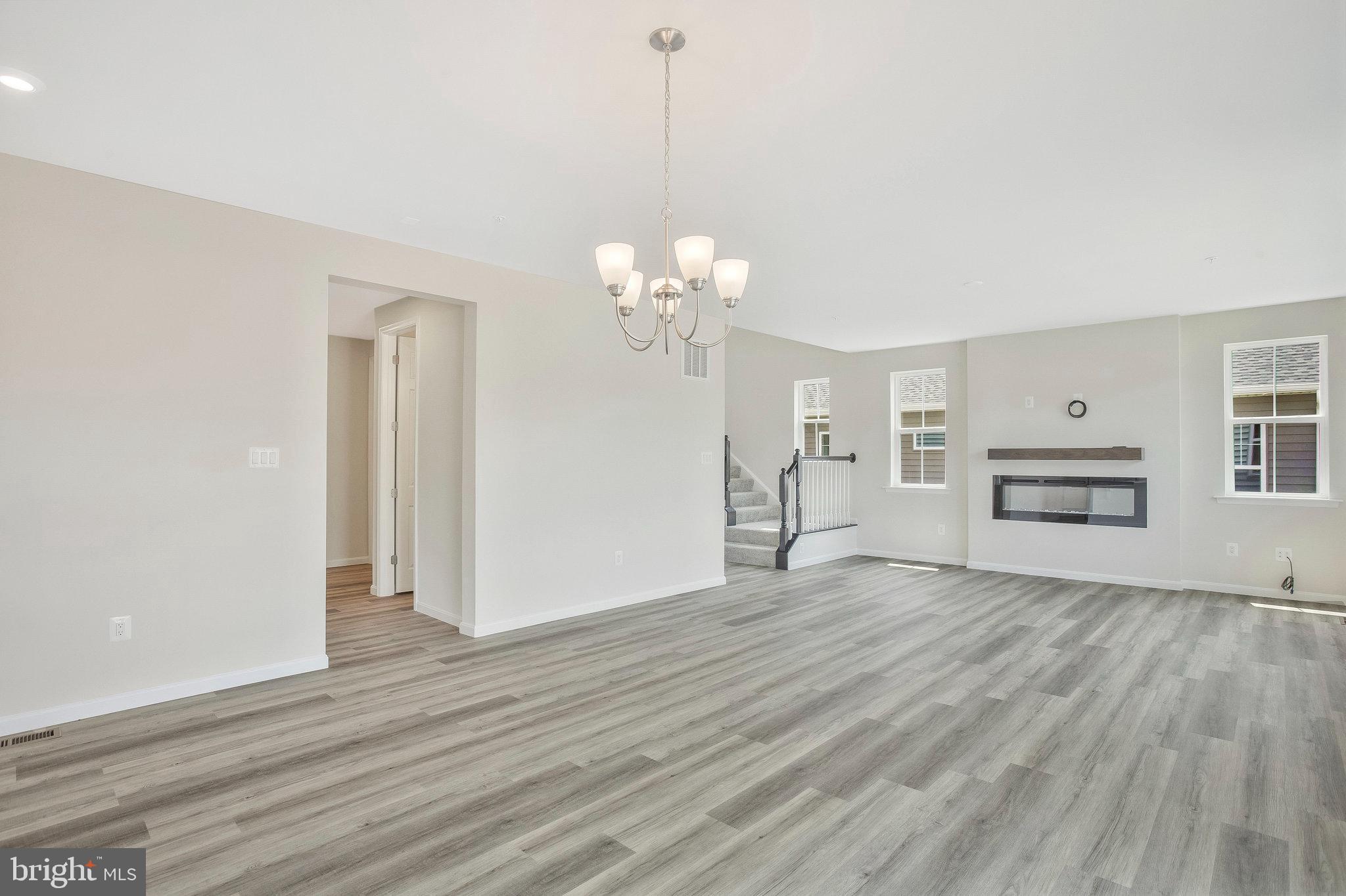 CLARK'S REST - Residential