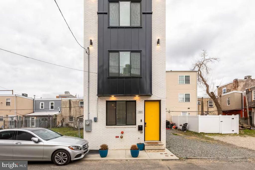 Photo of 2532 Annin Street, PHILADELPHIA, PA 19146 (MLS # PAPH2548050)