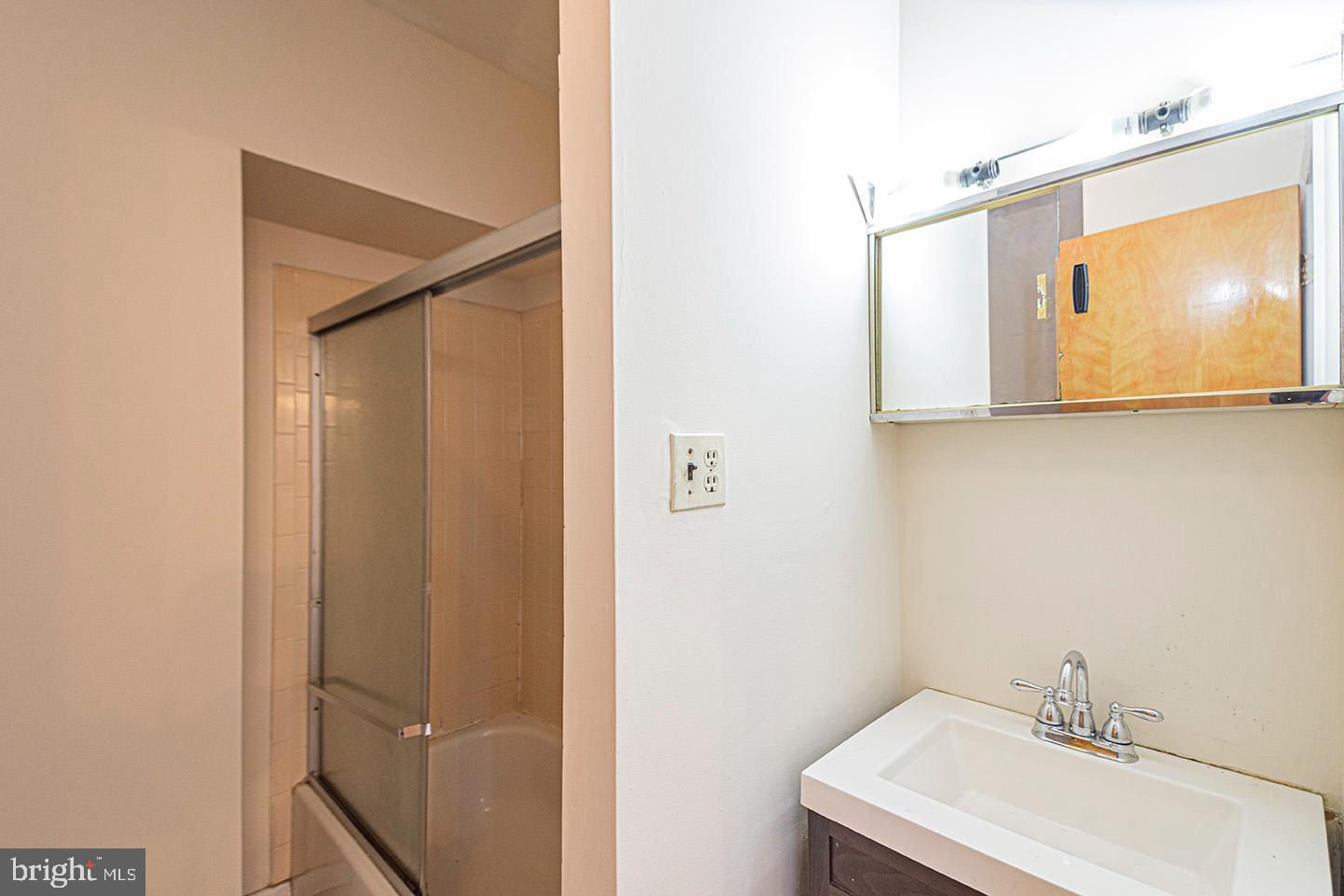 WEST PHILADELPHIA - Residential Lease