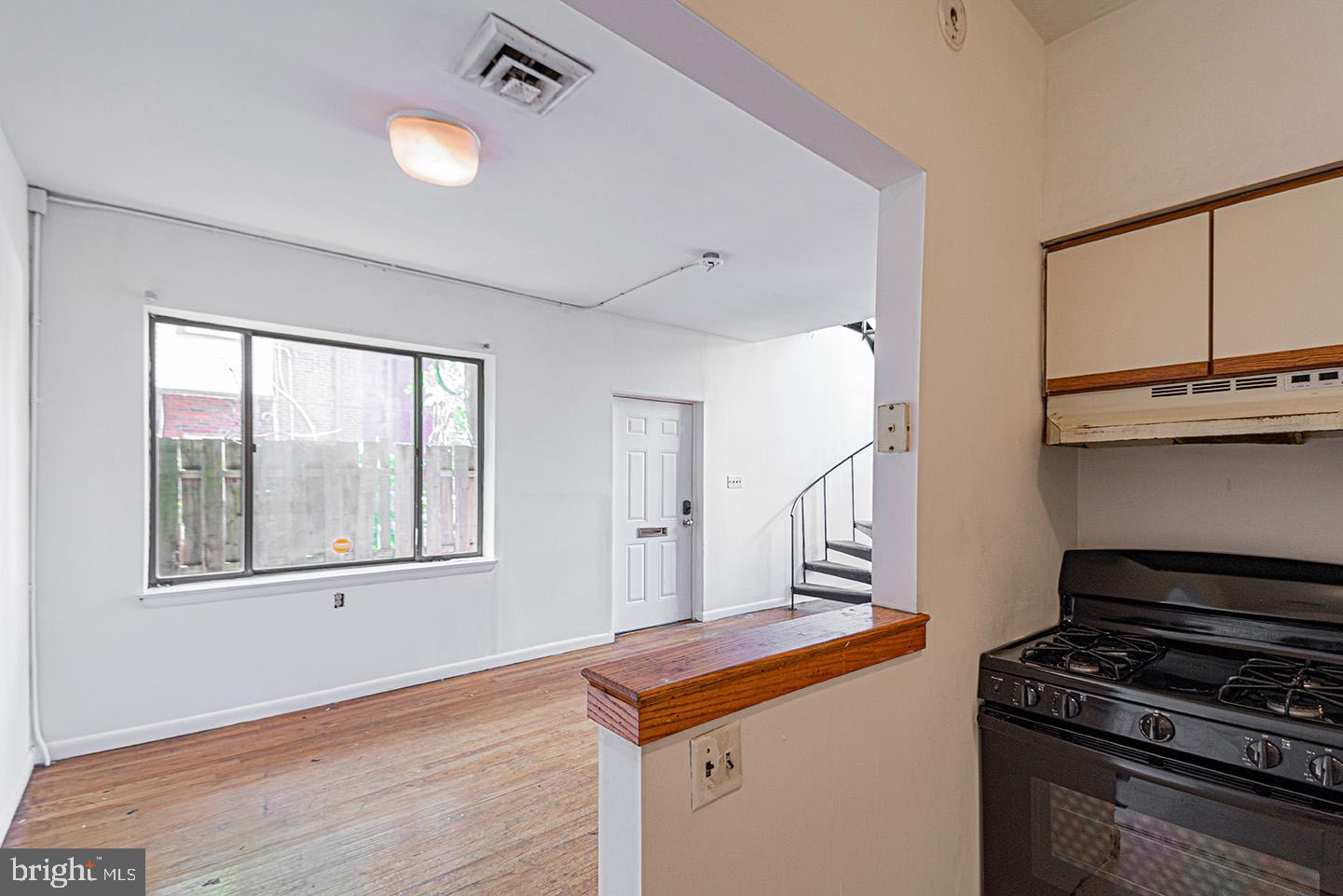 WEST PHILADELPHIA - Residential Lease